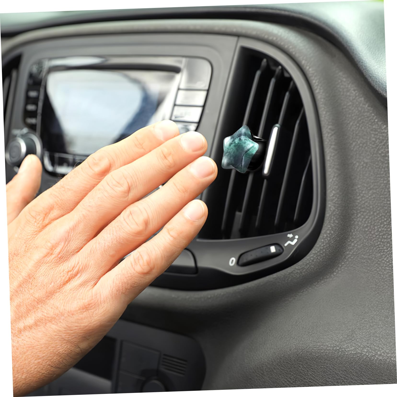 ULTECHNOVO 8pezzi Clip Aromatiche Per Bocchette Aria Auto Diffusori Di Essenziale Con Design Forma Di Stella e Cuore Accessori Decorativi Per Interni Auto