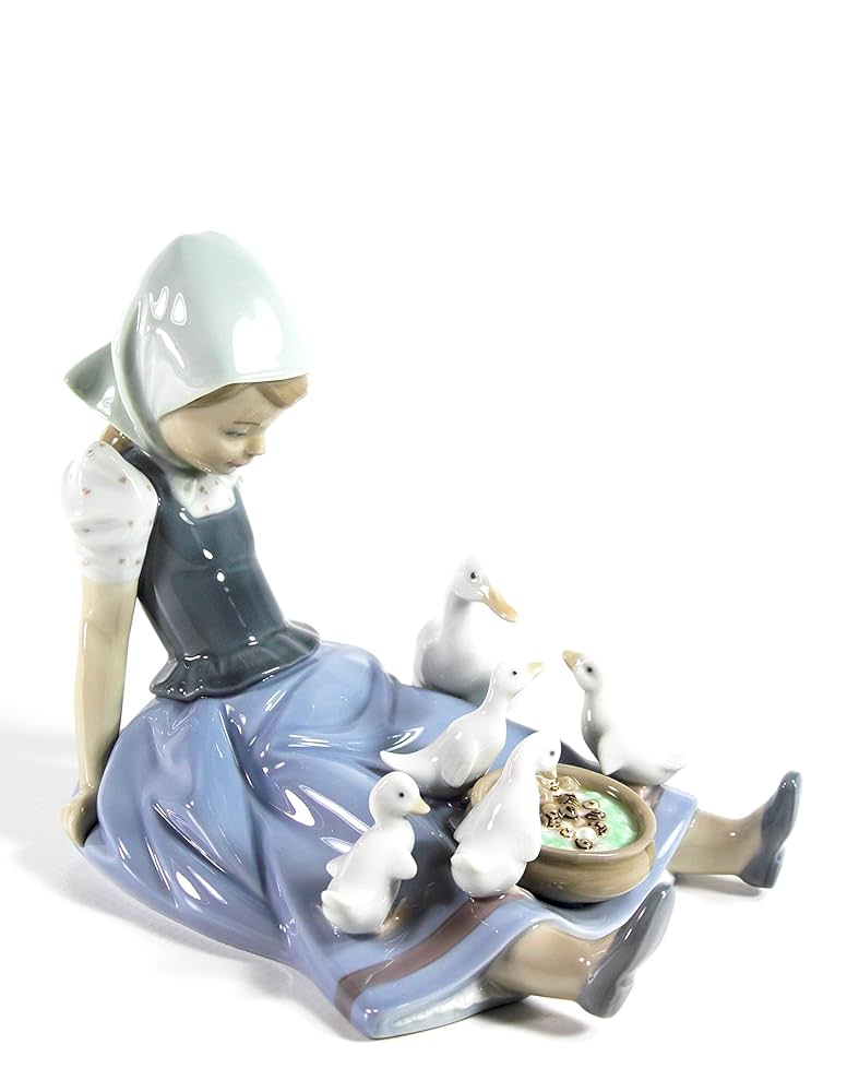 LLADRO ベル It's a girl LLADRO ベル It's a girl