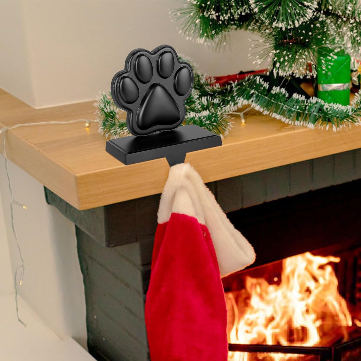 Black Dog Paw Christmas Stocking Holder, Pet Paw Stocking Holder Reliable Christmas Stocking Hanger for Xmas Fireplace Mantel Table Decorations