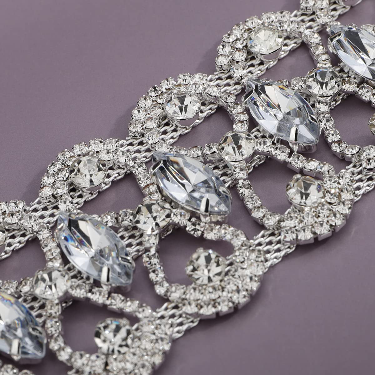 Stunning Xerling Crystal Choker Necklace For Women – Sparkly Rhinestone Wedding & Party Statement Piece