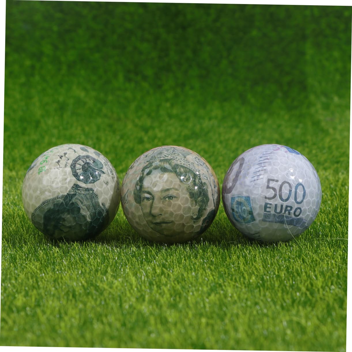 BESTonZON 3Pcs Colored Currency Pattern Simulation Training Balls Lightweight Design for Golf Practice Durable Drop and Stop Control for Beginners and Backyard Use
