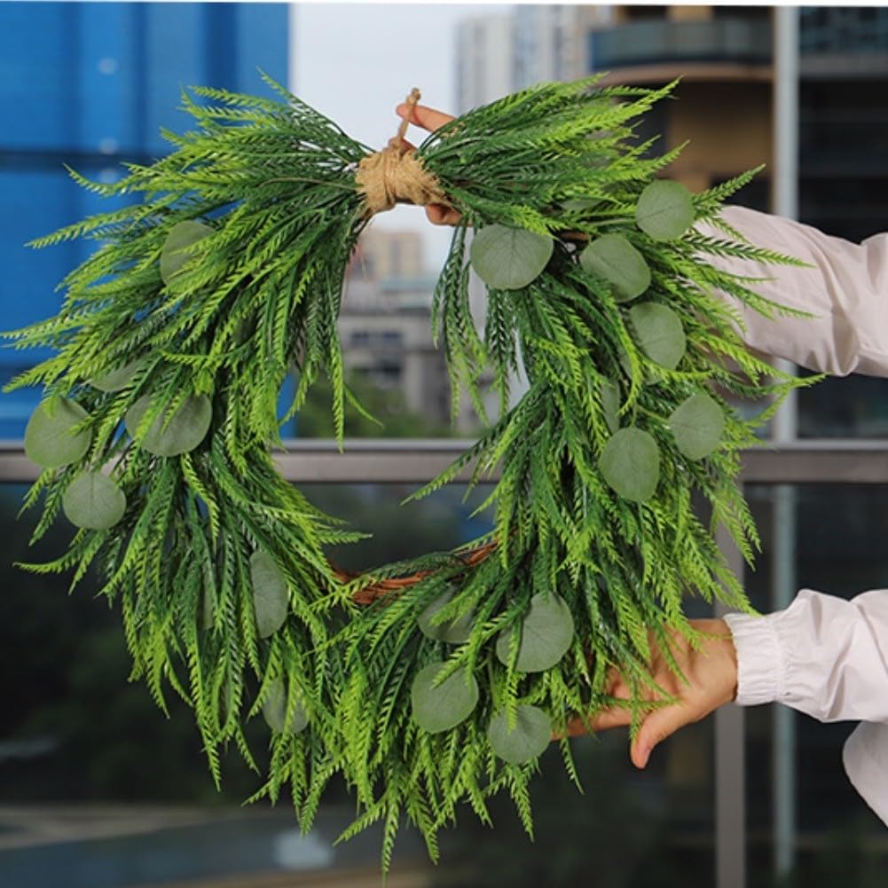Künstlicher Grüner Kranz aus Eukalyptus und Zypresse –