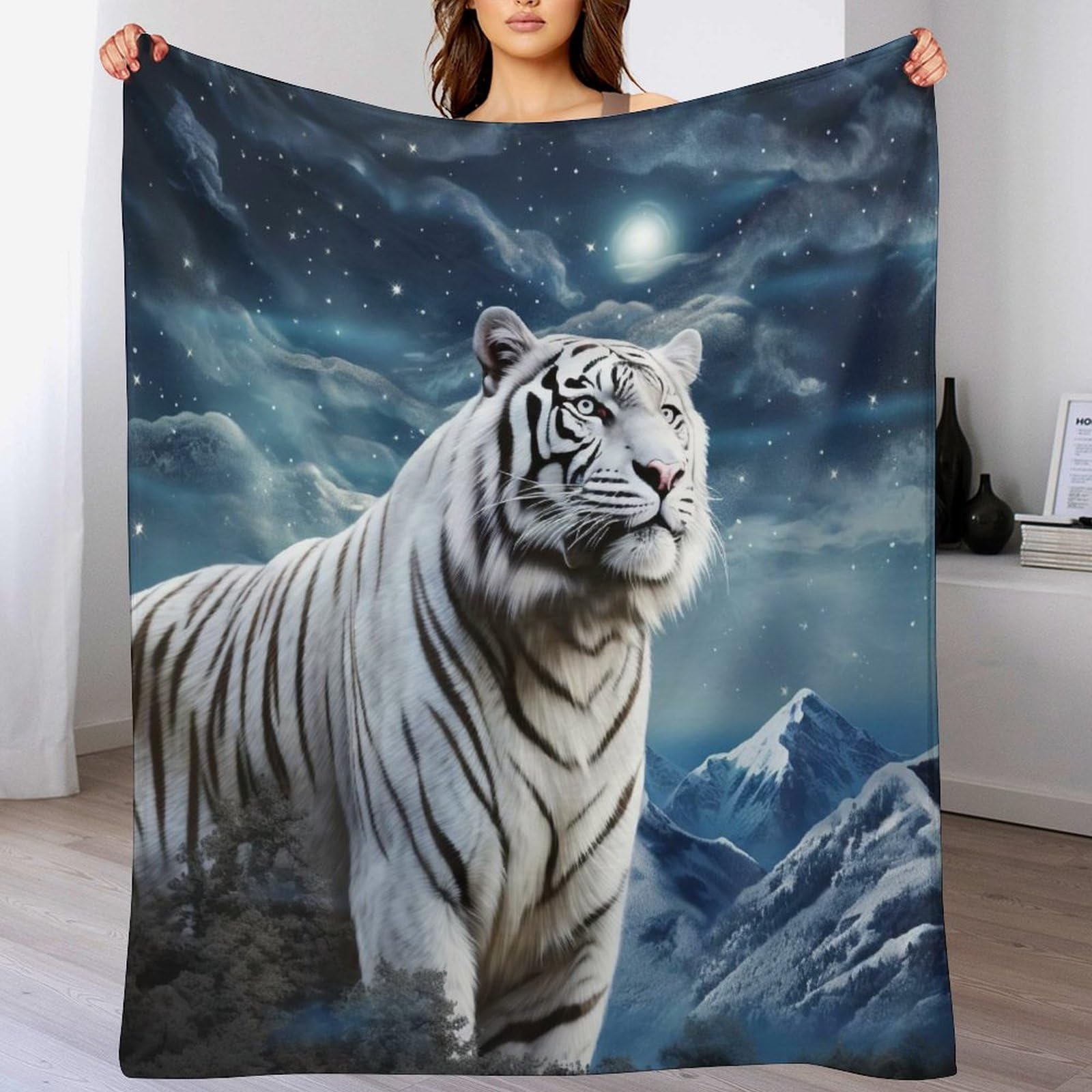 Couverture tigre en flannel pour cocooning sur le canapé
