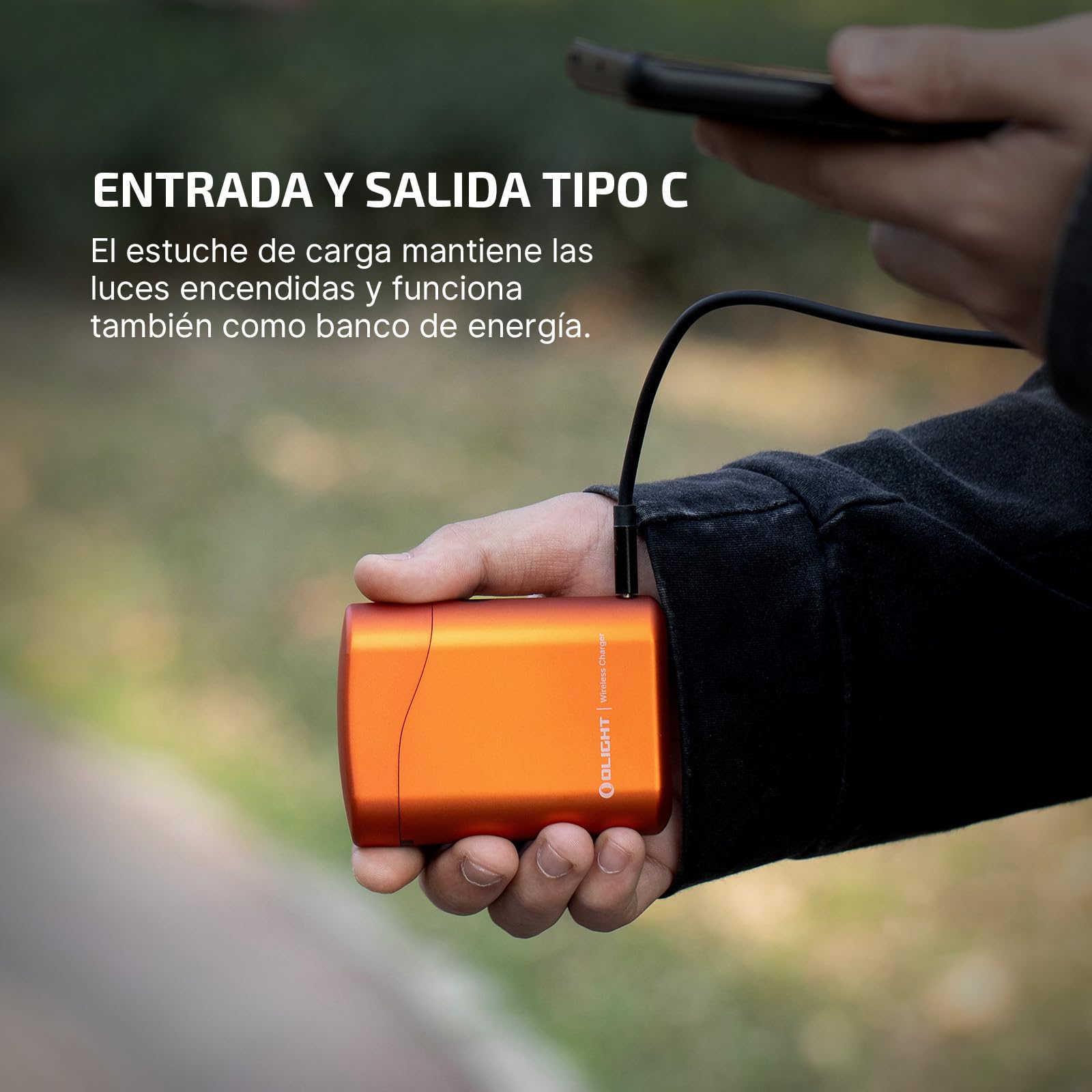 OLIGHT Baton4 kit Linterna LED Recargable Alta Potencia de 1300 Lúmenes 170 Metros Impermeable con Type-C Compatible con Baton 4/3 S1R II y Perun 2 Mini (Naranja)