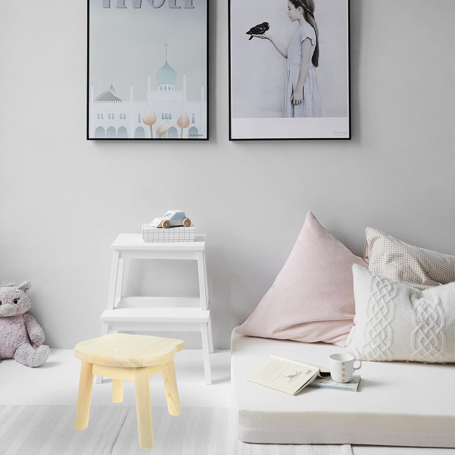 SAFIGLE Small Wooden Stool with Cartoon Bear Design Shoe Changing Step Stool for Indoor Use in Bedroom and Living Sturdy Wood Construction for Toilet Training and Hand Washing Assistance