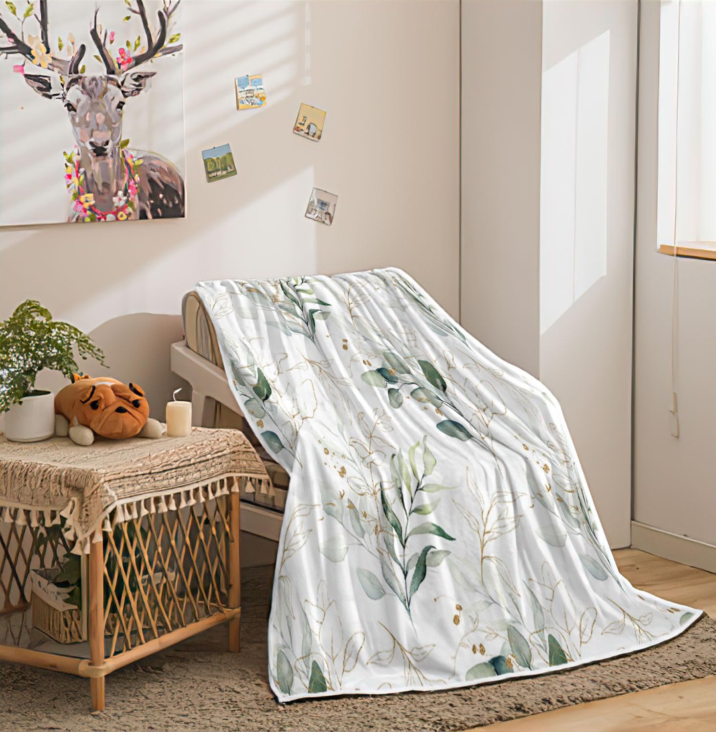 Eucalyptus Leaf Blanket, Botanical Plants Throw Blanket, Soft, Flannel, Warm, Watercolor Floral Throw Blanket Green Botanical Floral Aesthetic Bed Blanket for Couch Bedroom Living Room 50X60 Inch