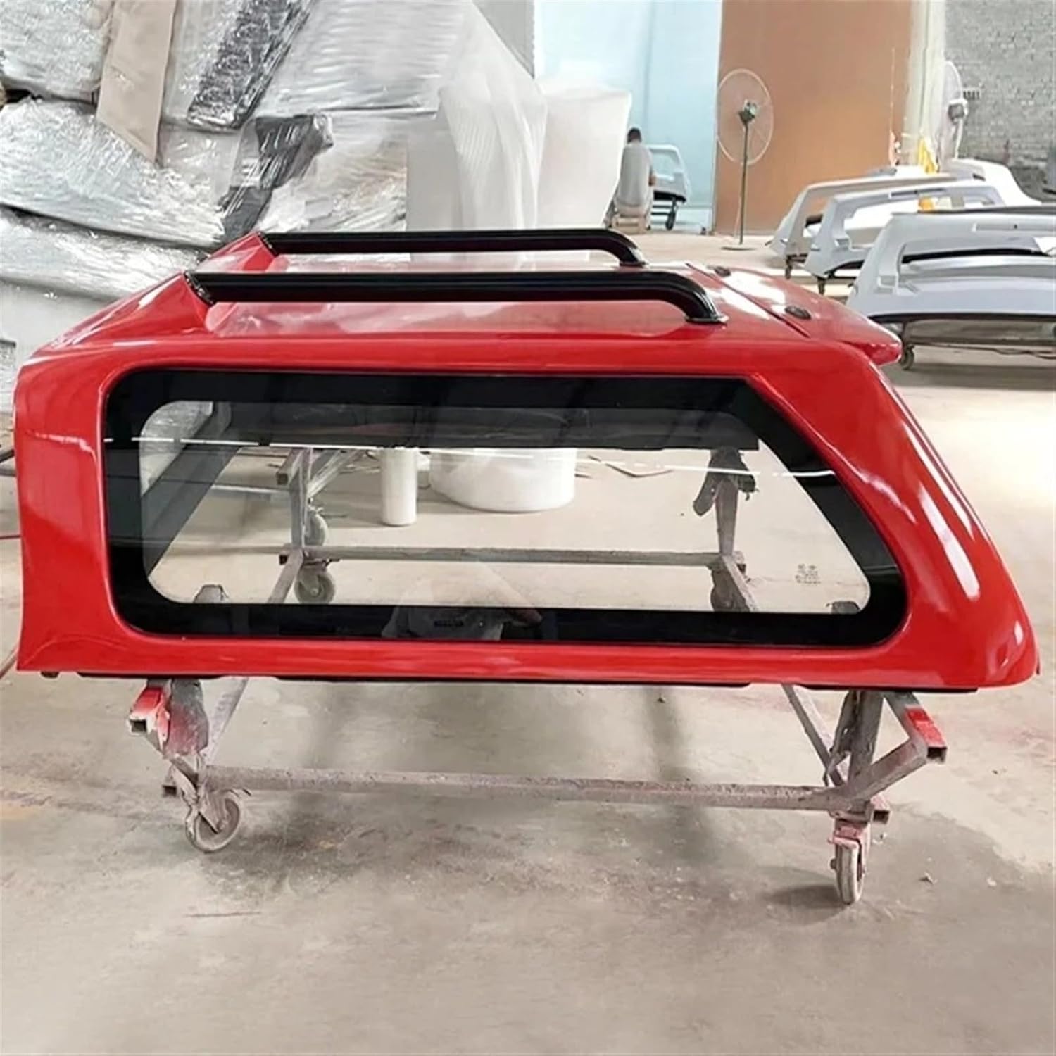 Pickup Truck Bed Cover Compatible for Hilux Gmw Amarok Dmax Hardtop Topper Canopy Fiberglass Hard Top Rear
