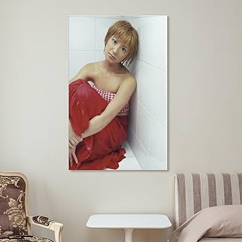 Amazon.co.jp: 矢口真里グラビア水着画像写真ポスター211 キャンバス