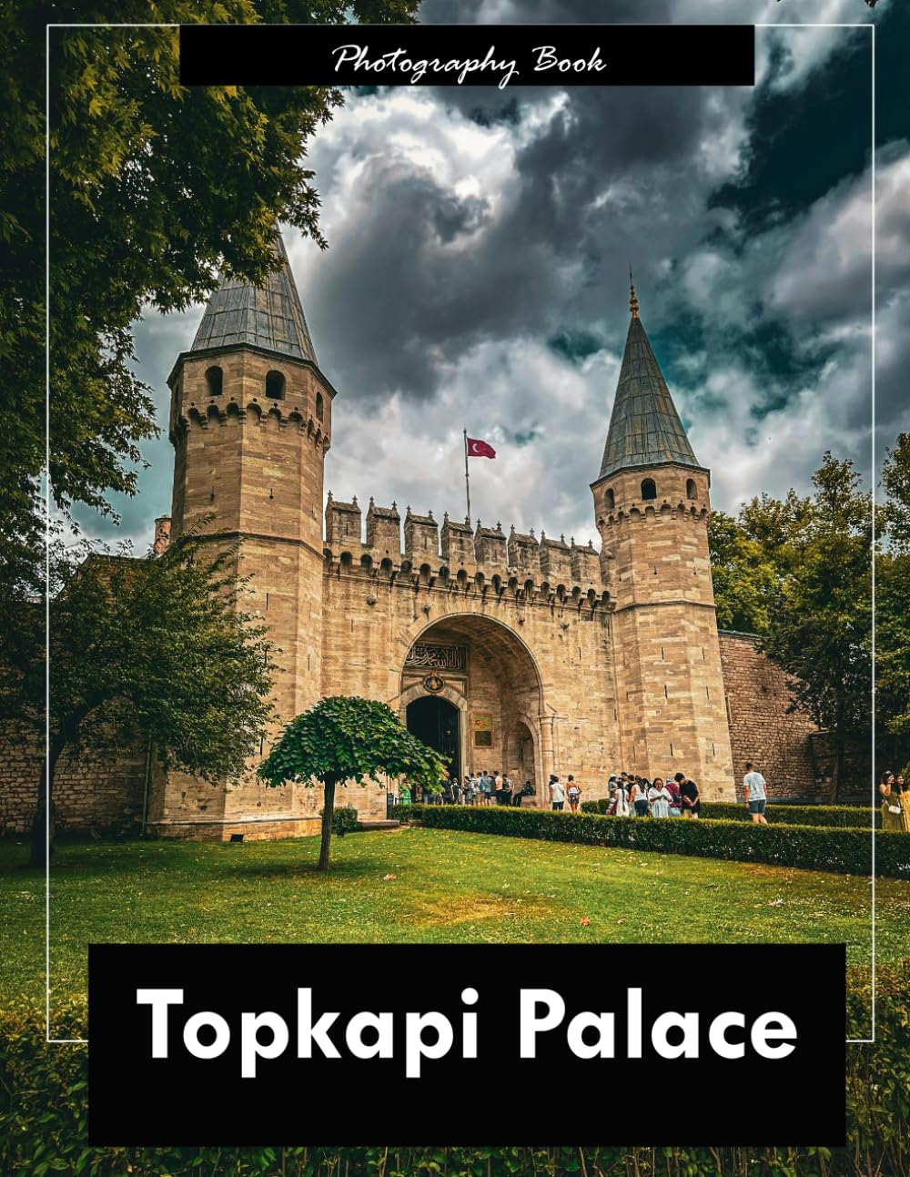 Topkapi Palace: A Visual Journey Through Istanbul’s Imperial Heart — Stunning Photography of Ottoman Grandeur and Sacred Splendor