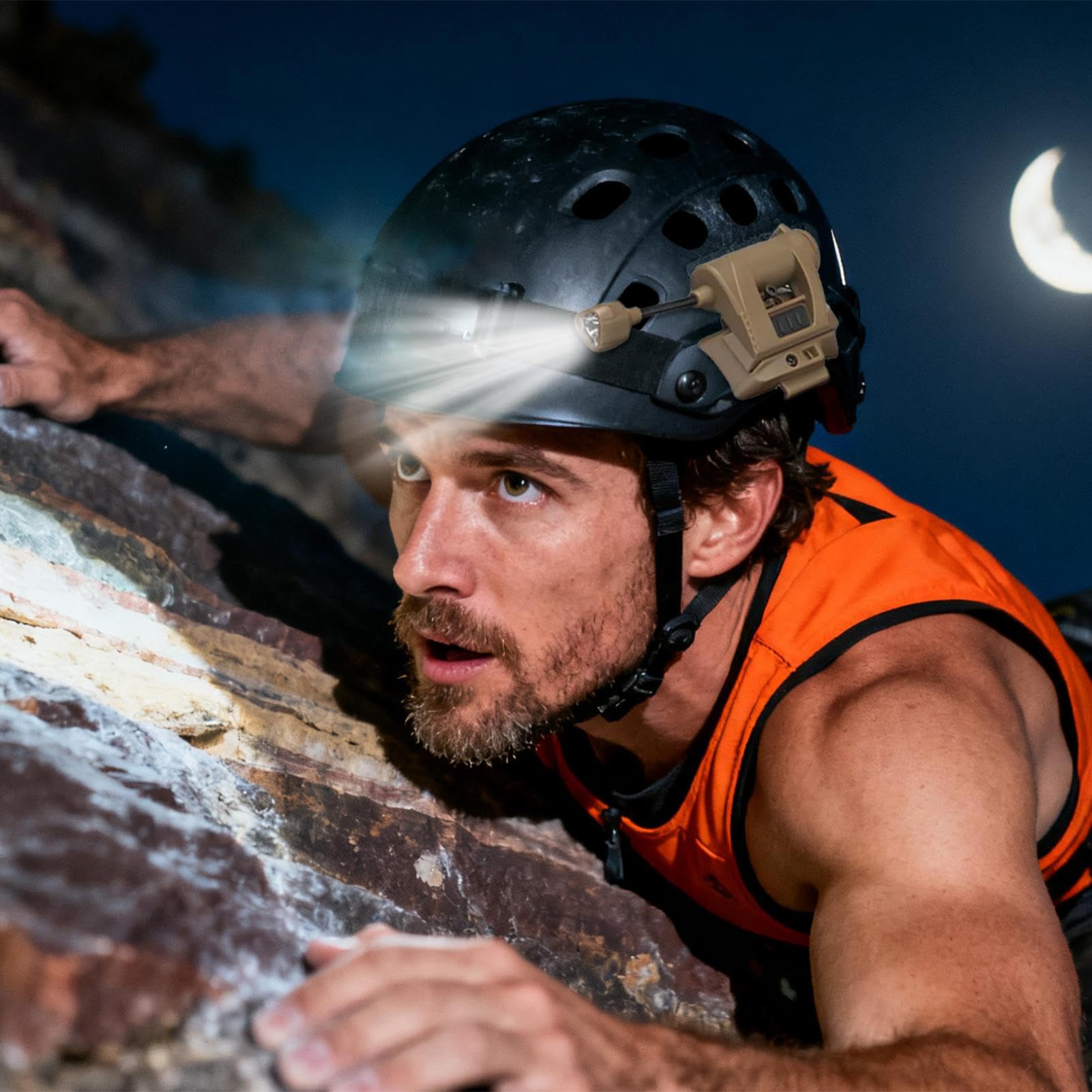 Helm-Taschenlampe-Verstellbarer 4-Farben-Scheinwerfer für Freisprecheinfassbarkeit, Helmlicht mit Multi-Mode-Strahl zum Radfahren, Camping, Angeln, Gehen, Roller, Outdoor-Abenteuer