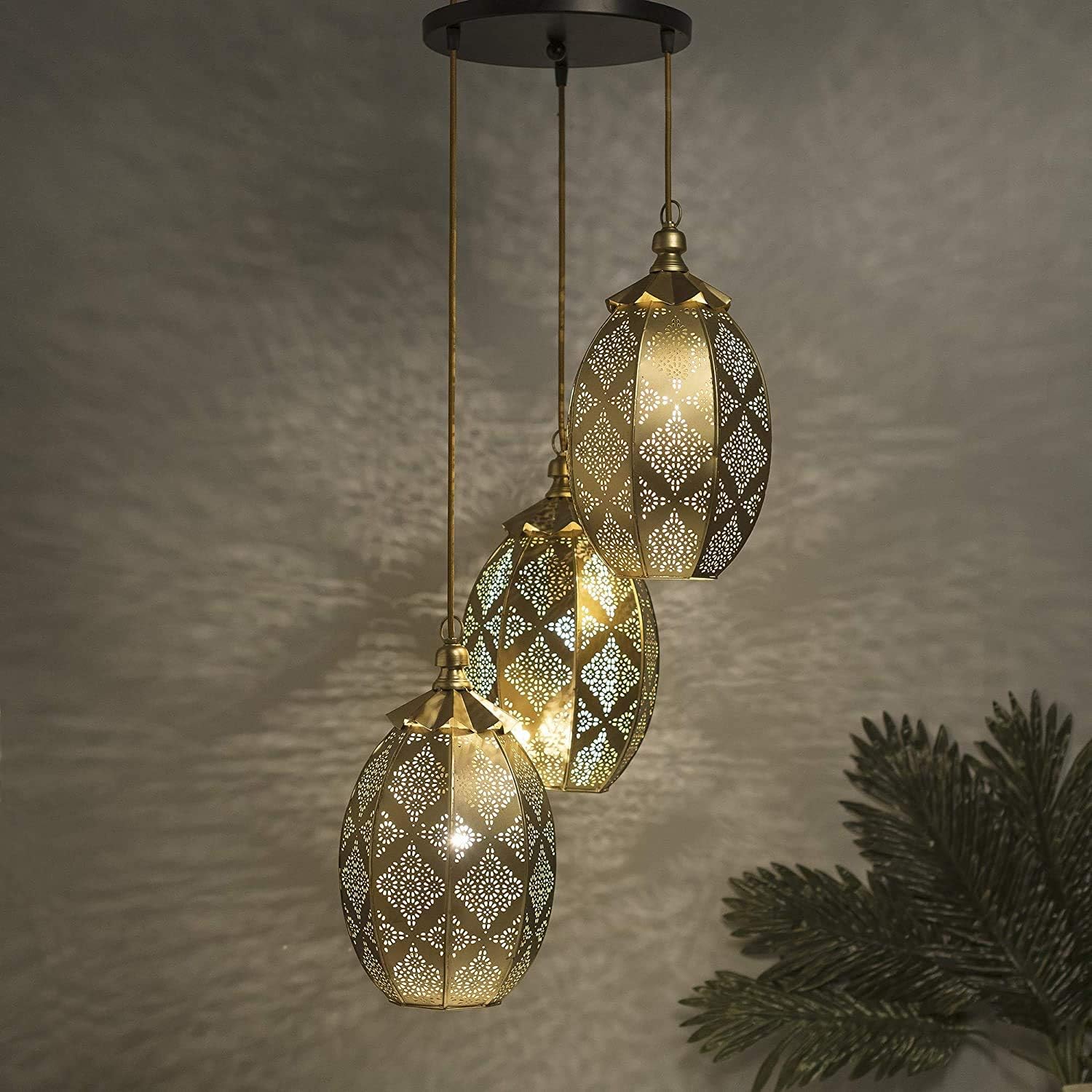 Homesake Round Hanging Light, Ceiling Lights for Home Decoration, Pendant Light, Home Decor Items for Living Room, Chandelier for Living Room Modern, Balcony Decor - Golden, Pack of 1