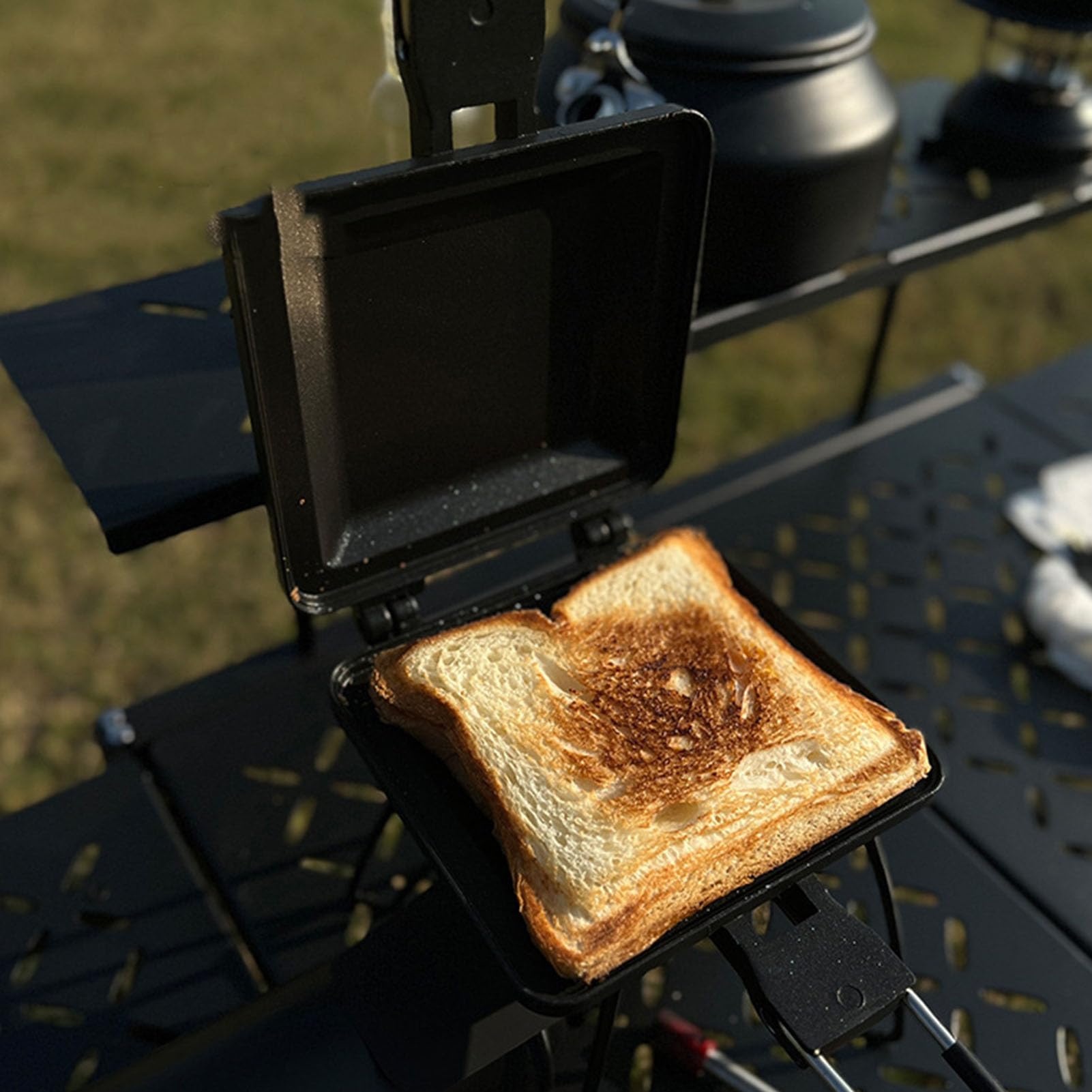 Macchina per Panini Caldi, Padella Antiaderente per Panini Alla Griglia con Manico, Tostapane per Panini da Campeggio, Padella in Alluminio per Toast, Waffle, Colazione