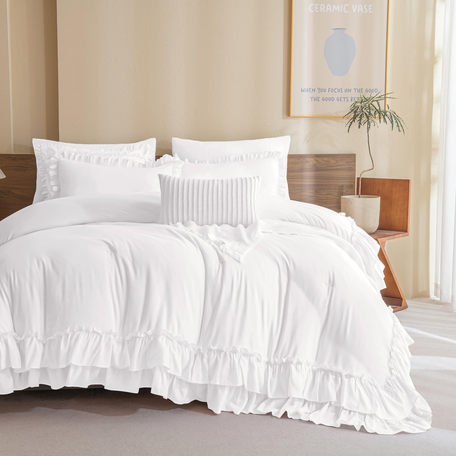 QSH 3PCs Natural White Ruffled Comforter Queen Size, Farmhouse Shabby Boho Chic Ruffle Bedding Comforter Set Queen French Country Comforter Lightweight Ultra Soft Microfiber Fluffy Bedding