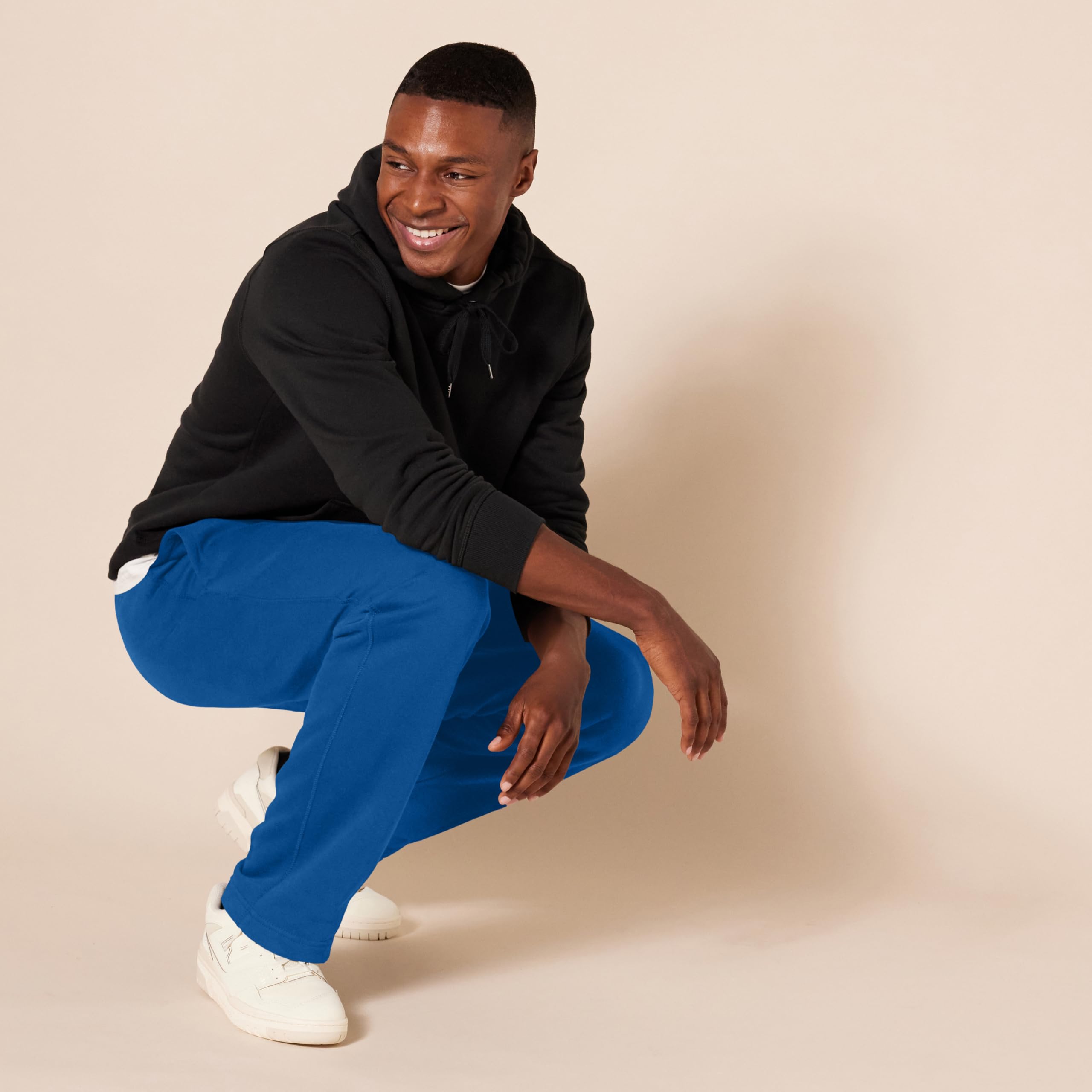 Amazon Essentials Pantaloni Sportivi in Pile con Fondo Aperto (Disponibili in Taglie Extra Forti) Uomo