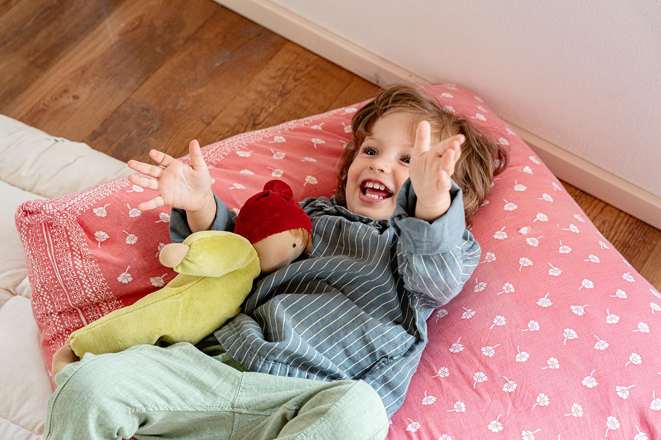 Käthe Kruse Waldorfpuppe Nana I Weiche Stoffpuppe zum Kuscheln und Liebhaben für Kinder ab 0 Jahre I Waschmaschinenfeste Schmusepuppe aus antiallergenen Materialien