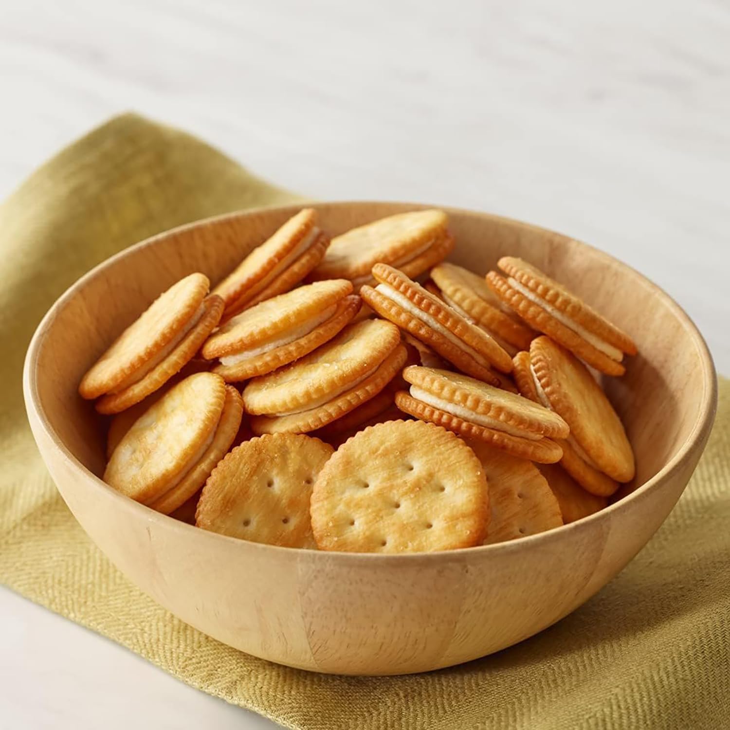 Amazon.co.jp: RITZ(リッツ) Mondelez Japan Nabisco Family Pack