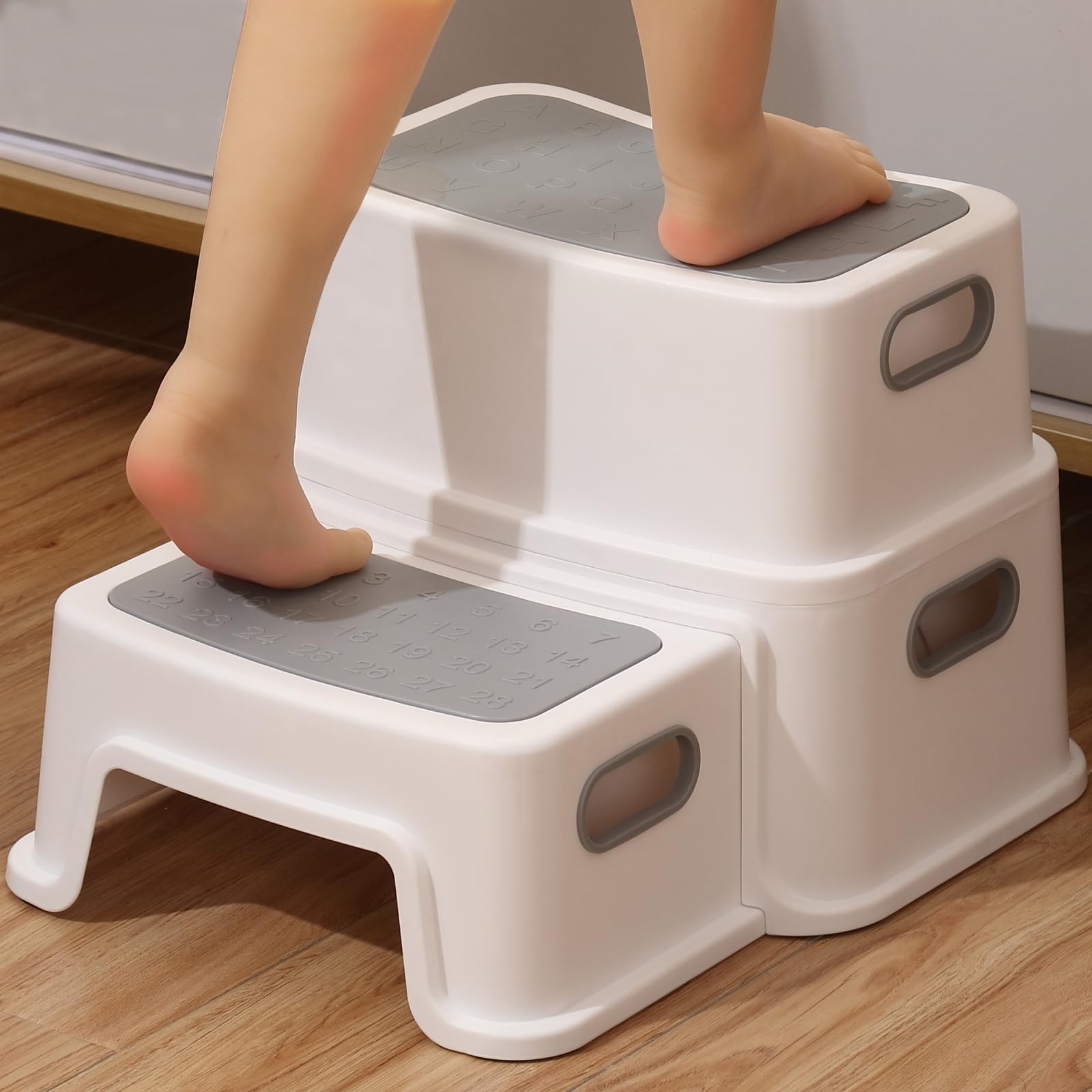 Sgabello Bambini 2 Gradini Antiscivolo Antiribaltamento 90 kg per Bagno Lavandino Toilette