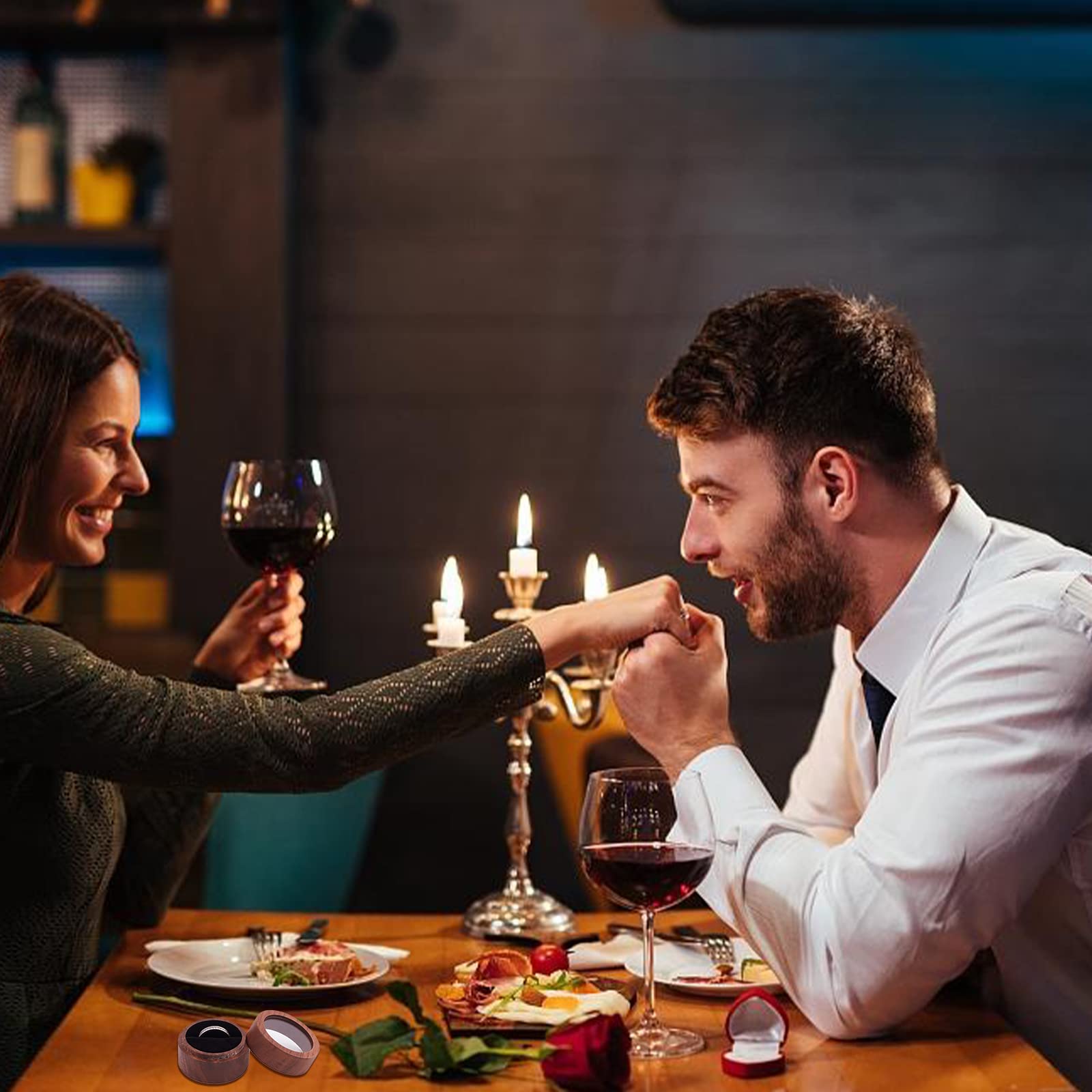 FINGERINSPIRE Boîte à Bagues De Fiançailles En Bois De Noyer 5.3x3.5 Cm Doublure En Velours Noir Boucle Magnétique Ronde Design Boîte à Bagues En Bois Boîte à Bagues En Bois Pour Proposition