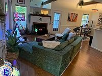 Review Image by Taylor Knox Taylor Knox