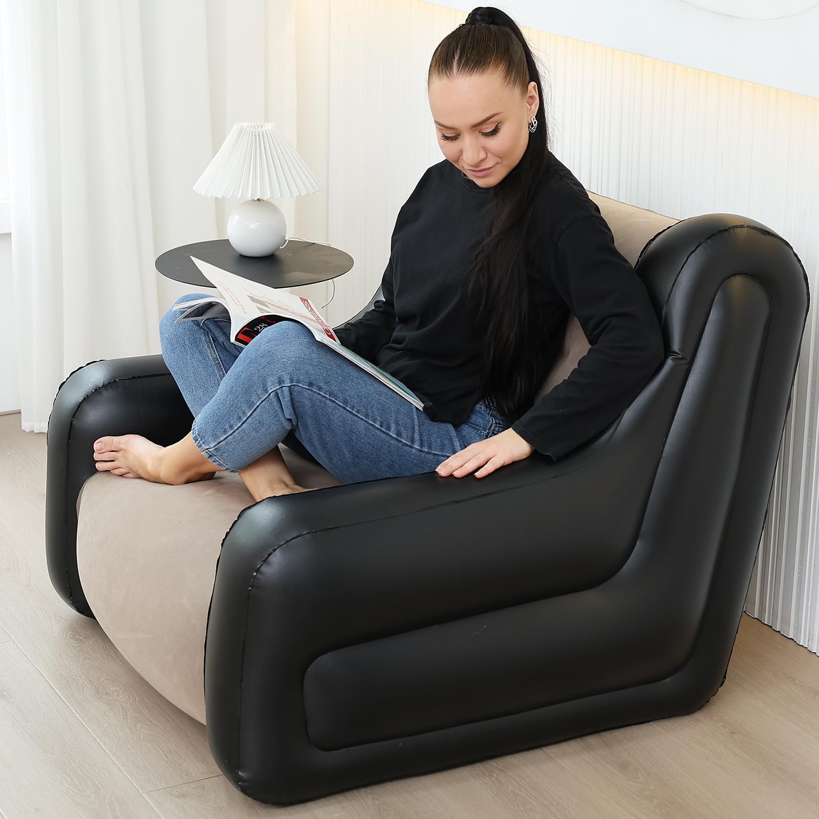 LONEEDY Sofá inflable de dos tonos con reposabrazos, asiento inflable, tumbona para sala de juegos, camping al aire libre, sofá de jardín, tela de felpa suave para adultos y niños (caqui)