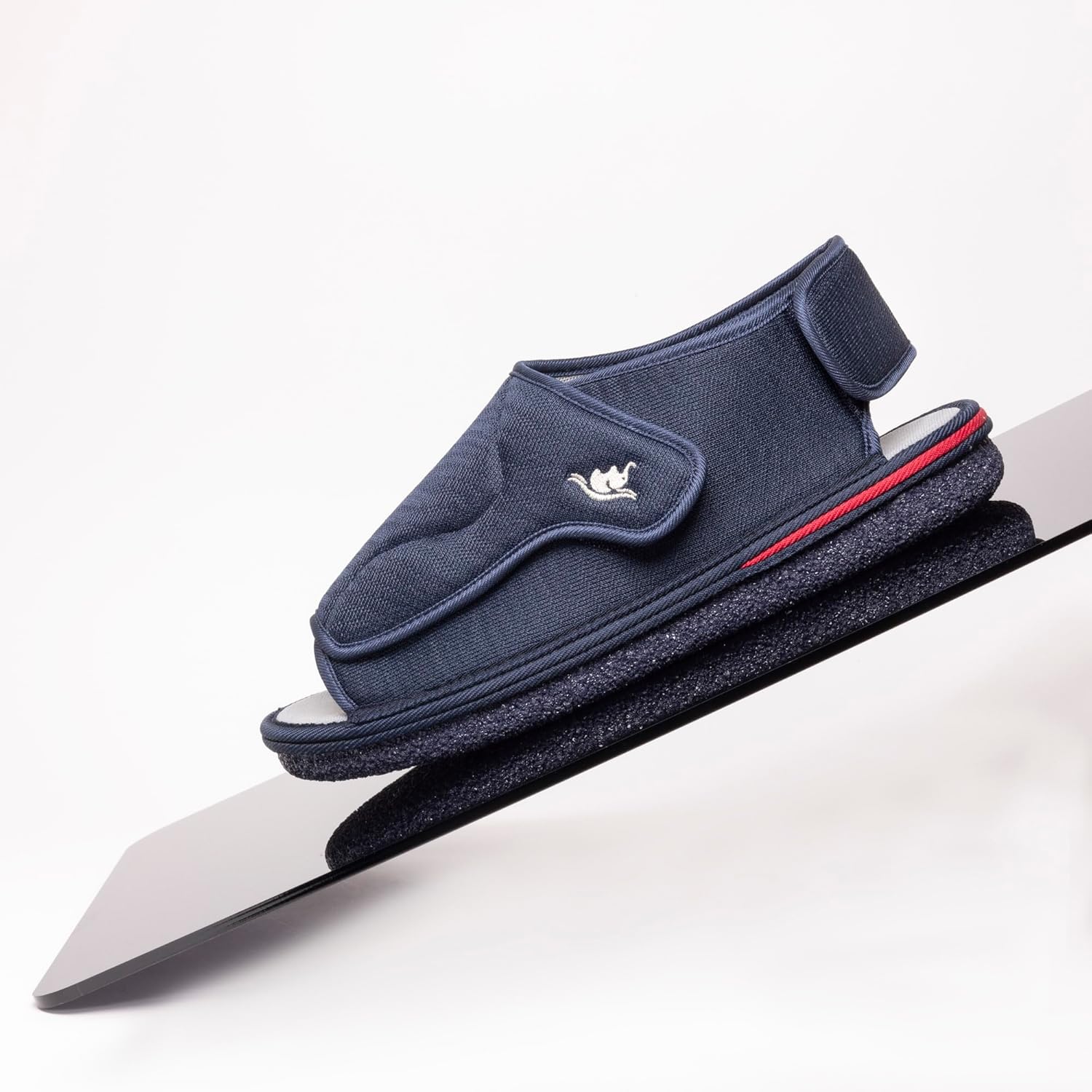 Men's Open Toe Foam Wide Diabetic Slippers Hook & Loop Closure Non-Slip Rubber Sole Flexible Orthotic Slippers Indoor/Outdoor Adjustable Soft Breathable - Image 2