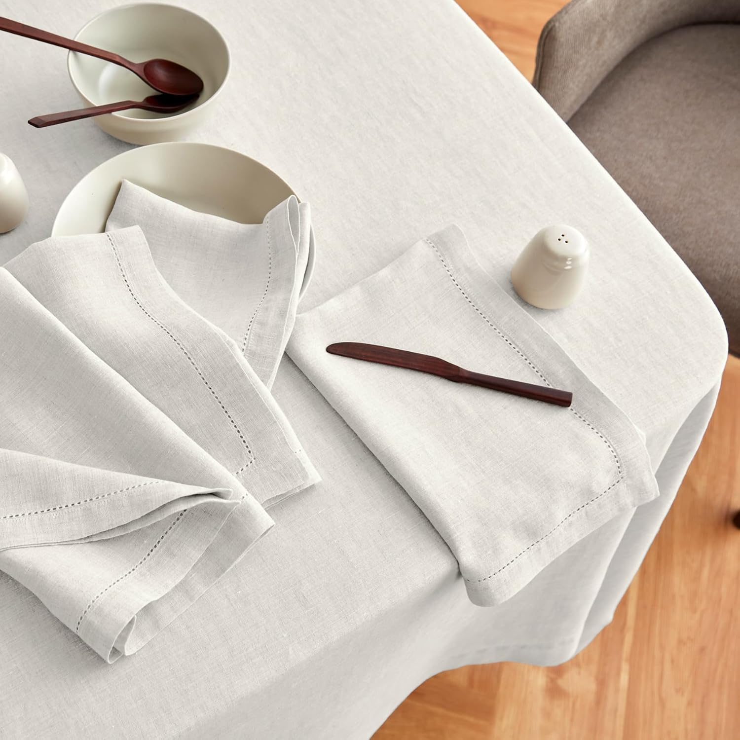 Solino Home Linen Cloth Napkins Set of 4-100% Pure Linen Light Flax Dinner Napkins 22 x 22 Inch for Spring, Summer, Mothers Day - Sonoma Hemstitch, Handcrafted and Machine Washable