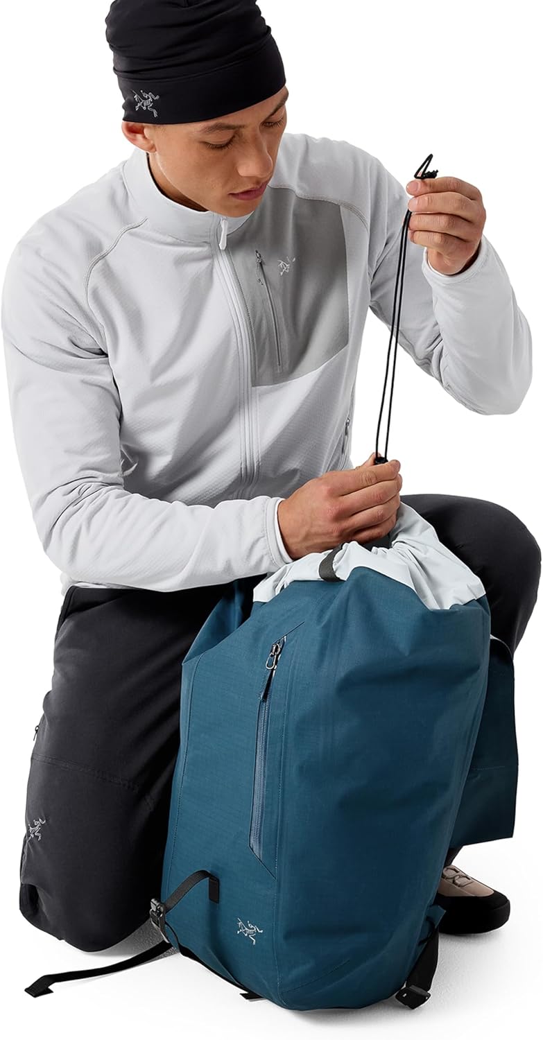 希少 美品 アークテリクス Granville 25 Tofino Fog ARC'TERYX