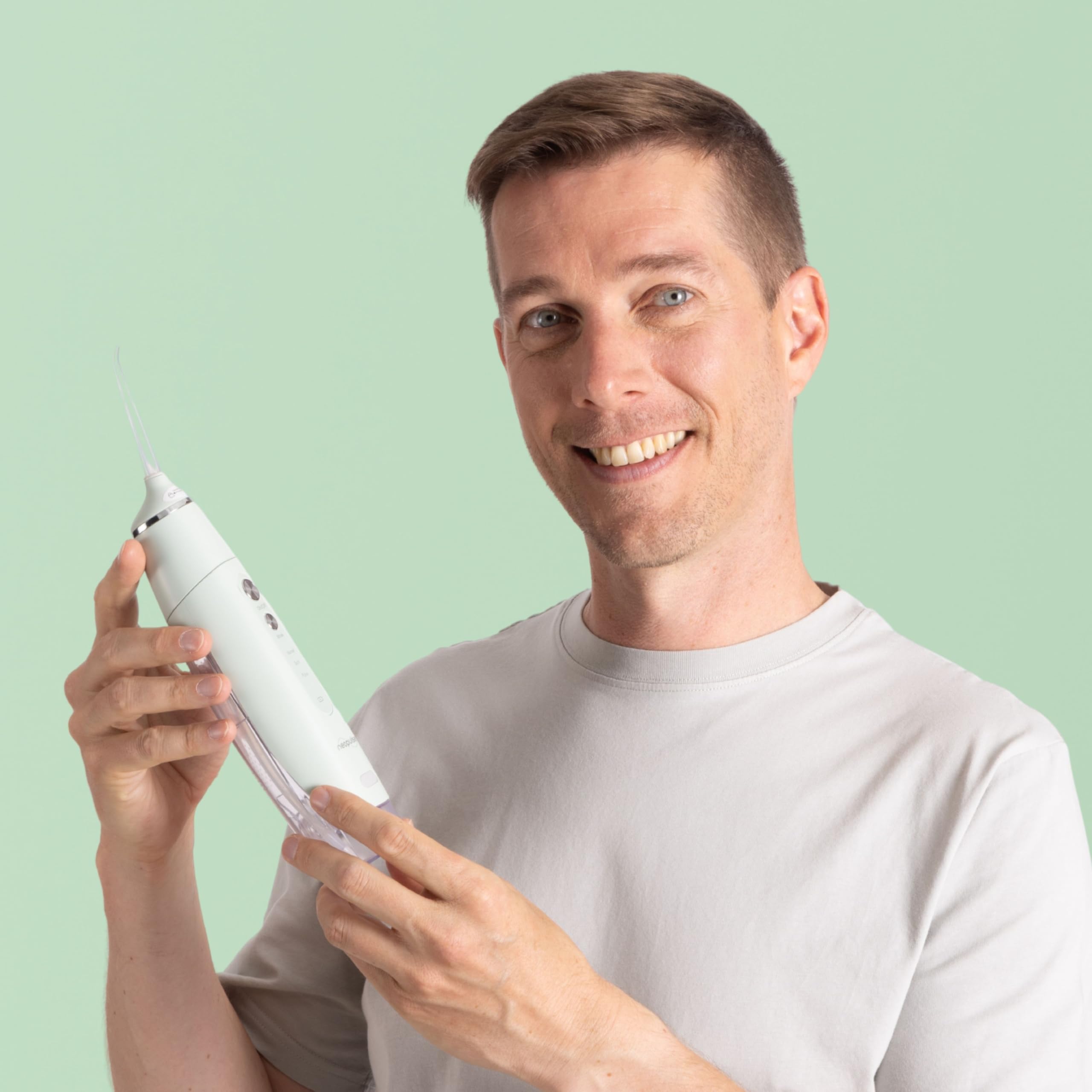 NEOPULSE® My First Jet Dentale Ultra-Compact - Idropulsore 2 in 1-4 cannule, 6 pressioni regolabili, 165 ml serbatoio rimovibile - elimina la placca dentale, pulisce i dispositivi ortodontici - verde