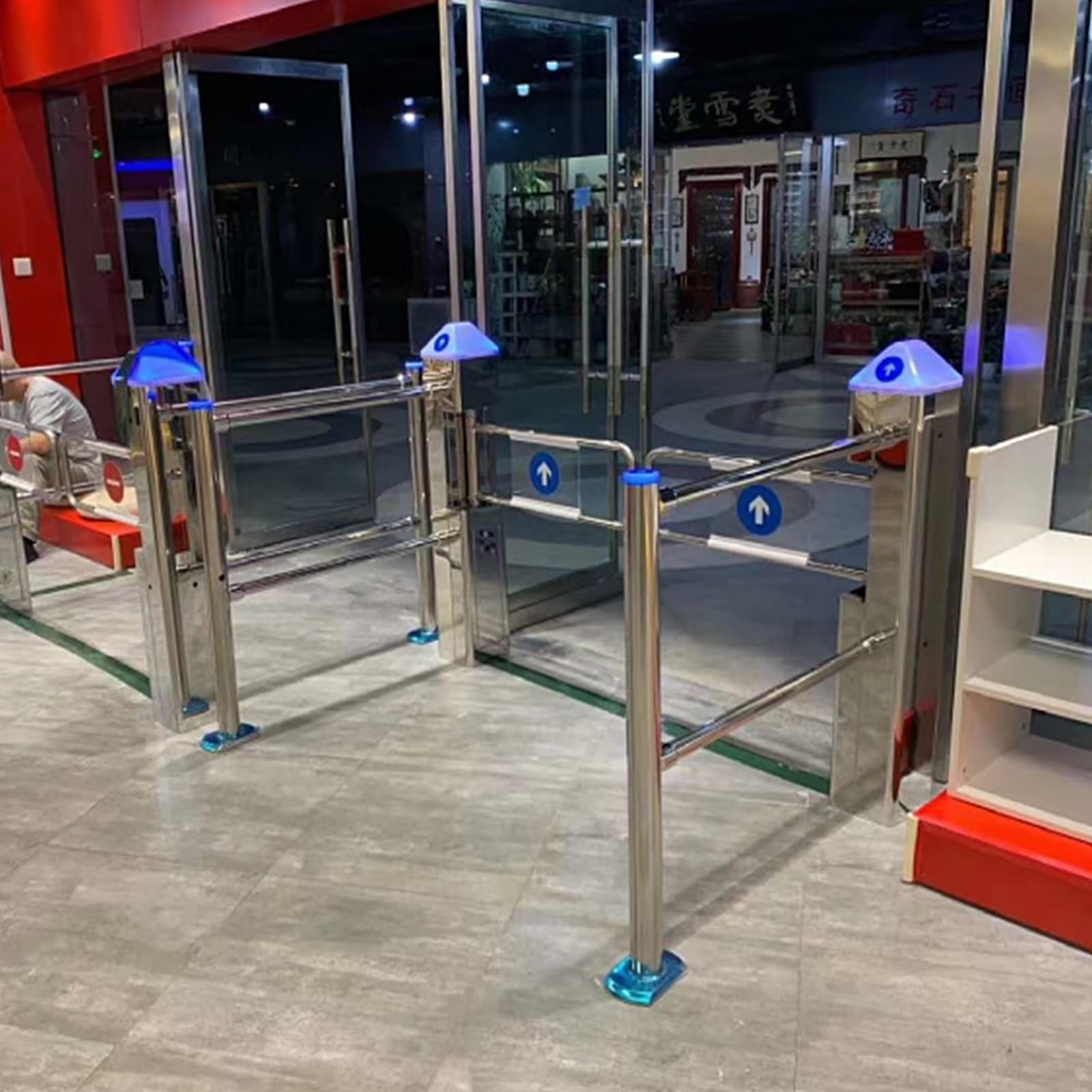 Automatyczne drzwi skrzydłowe, brama wejściowa ze stali nierdzewnej z wyświetlaczem dźwiękowym i świetlnym do supermarketów, sklepów, bibliotek, fabryk i szkół