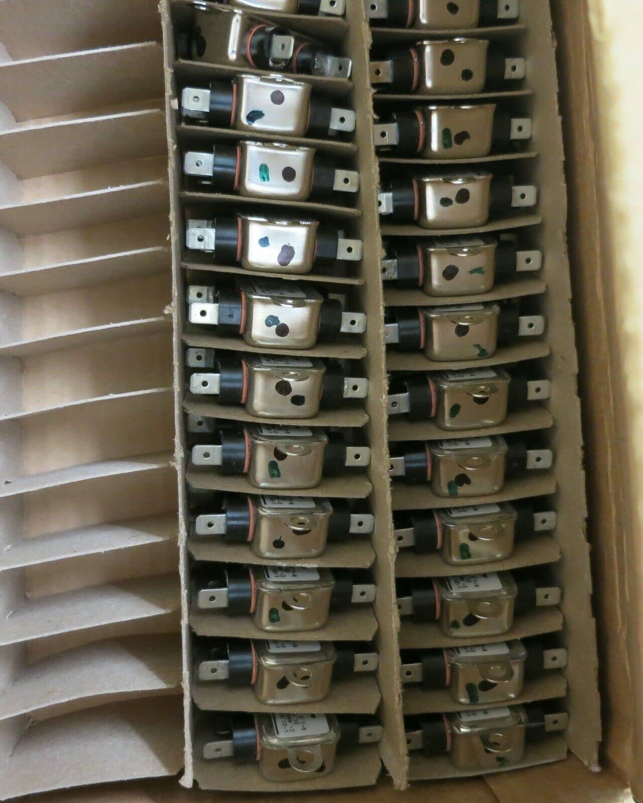 1 PC CORCOM EMI Filter, 2EB1, F7100, 2A,120/250V~50-60HZ