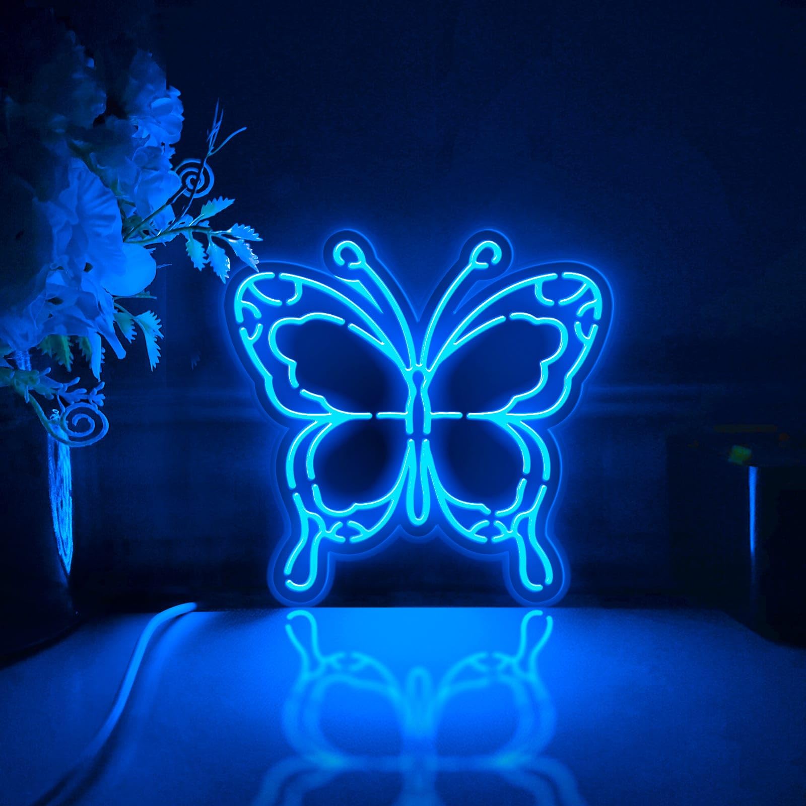 Bella scatola luminosa a LED a forma di farfalla, decorazione artistica da parete, cartello luminoso, decorazioni da scrivania, regalo per gli amanti della natura, appassionati di insetti (RGB
