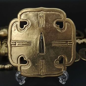 太刀金具　太刀拵　五三の桐　刀鍔目貫はばき切羽目釘鐺柄鞘　金具　金工品　刀剣美術 Amazon.co.jp: 太刀金具 太刀拵 五三の桐 刀鍔目貫はばき切羽