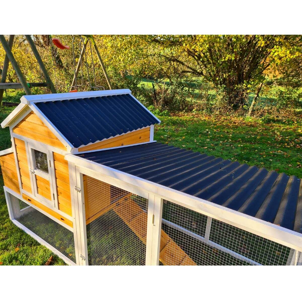 Animal Valley Gallinero de techo reforzado 2,36 x 1,1 x 1,24 m para 6-8 gallinas