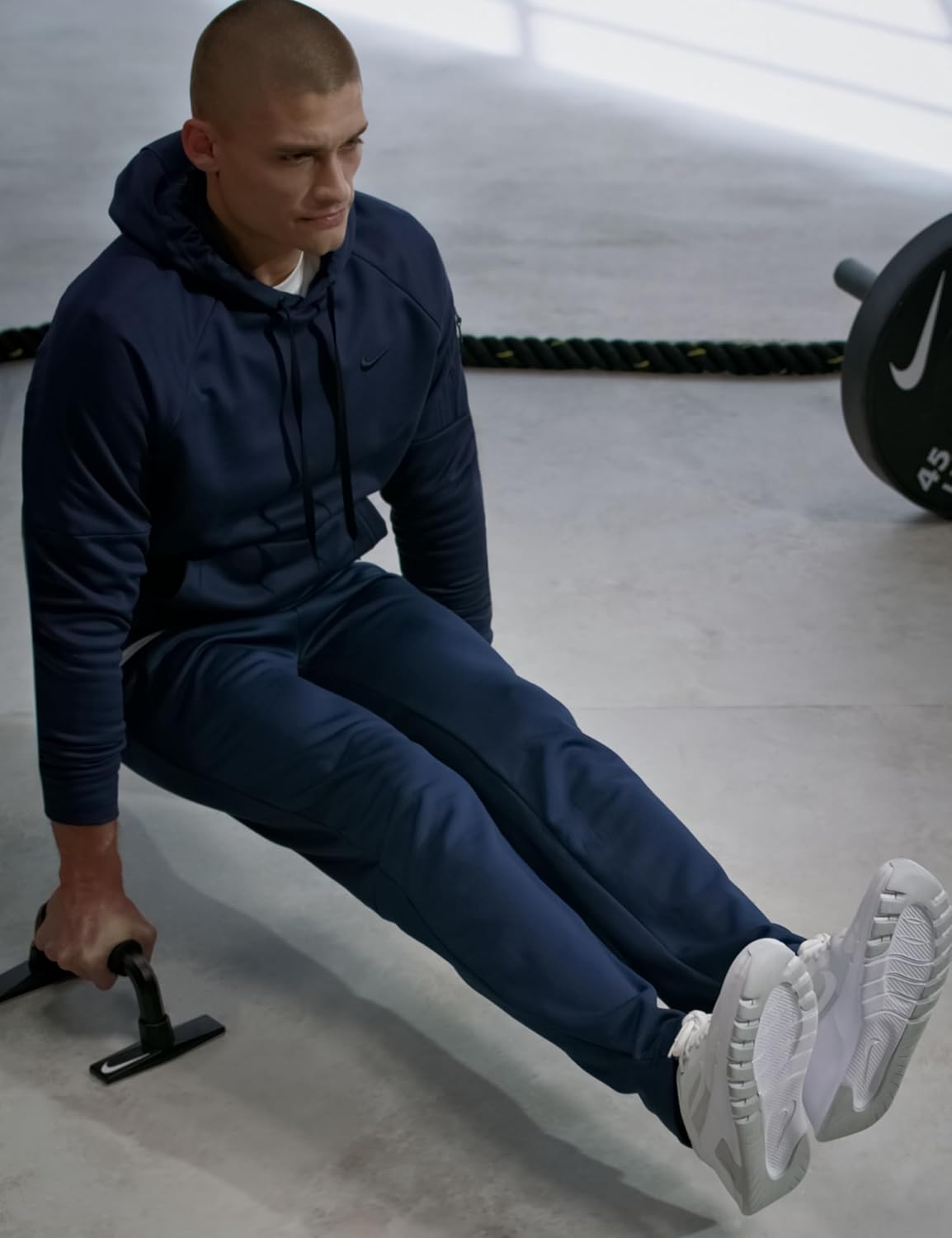 Nike Men's Therma Training Pants - Image 2