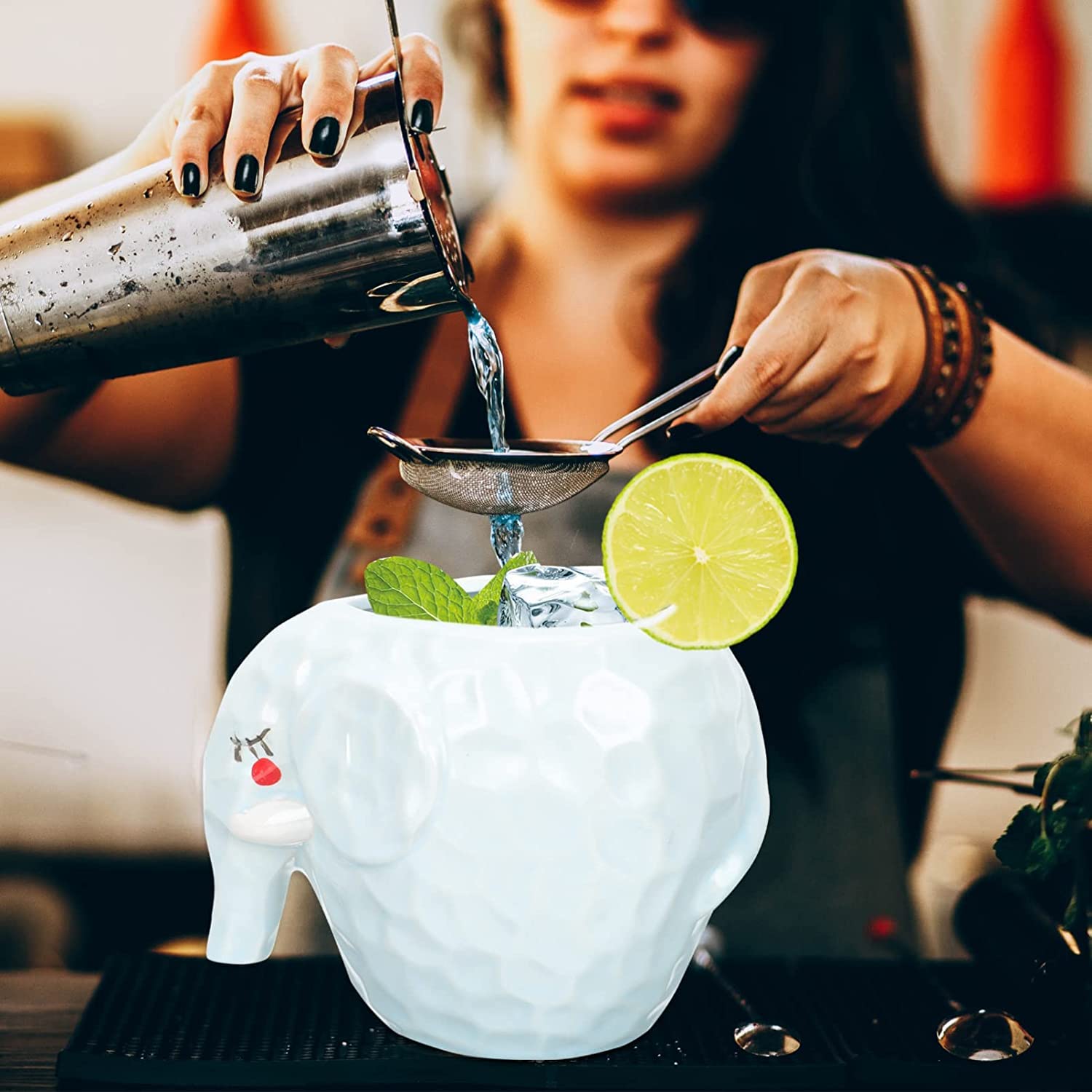 Taza de café Taza de té Taza Tazas de cerámica creativas Juego de vidrio Taza con forma humana Novedad Taza de café Tazas Vaso de degustación Bebidas Tazas for beber for fiestas en Hawai Bares Restaur