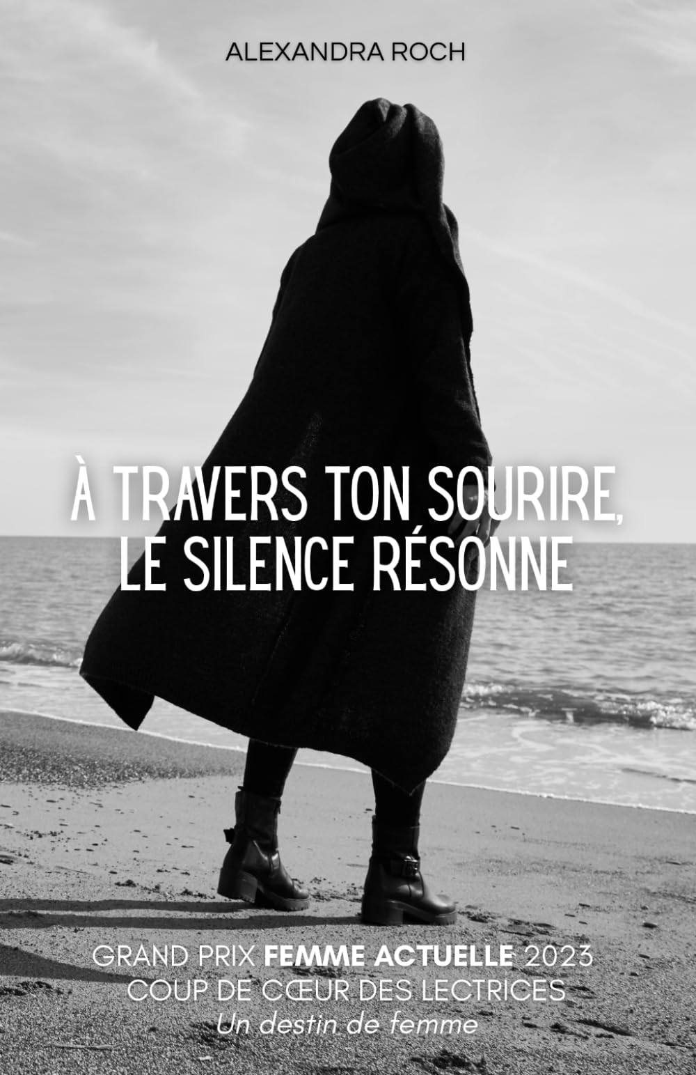 À travers ton sourire, le silence résonne