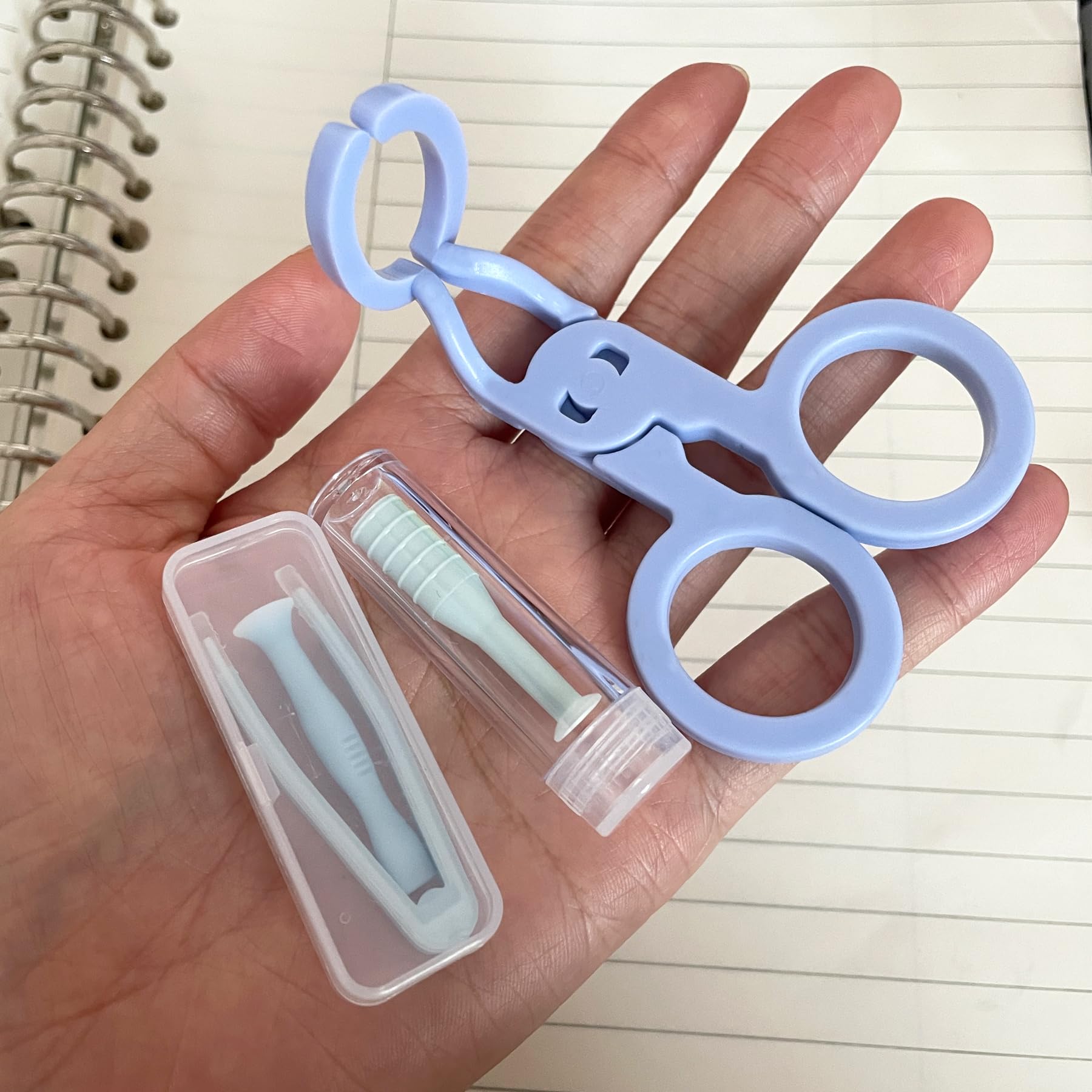 Howinn Contact Lens Applicator Tool, Color Contact Lenses Wearing Aids, Eye Opener for Contacts Easy Insertion and Removal, with Contact Lens Case, Sucker+Tweezer with Soft Tip