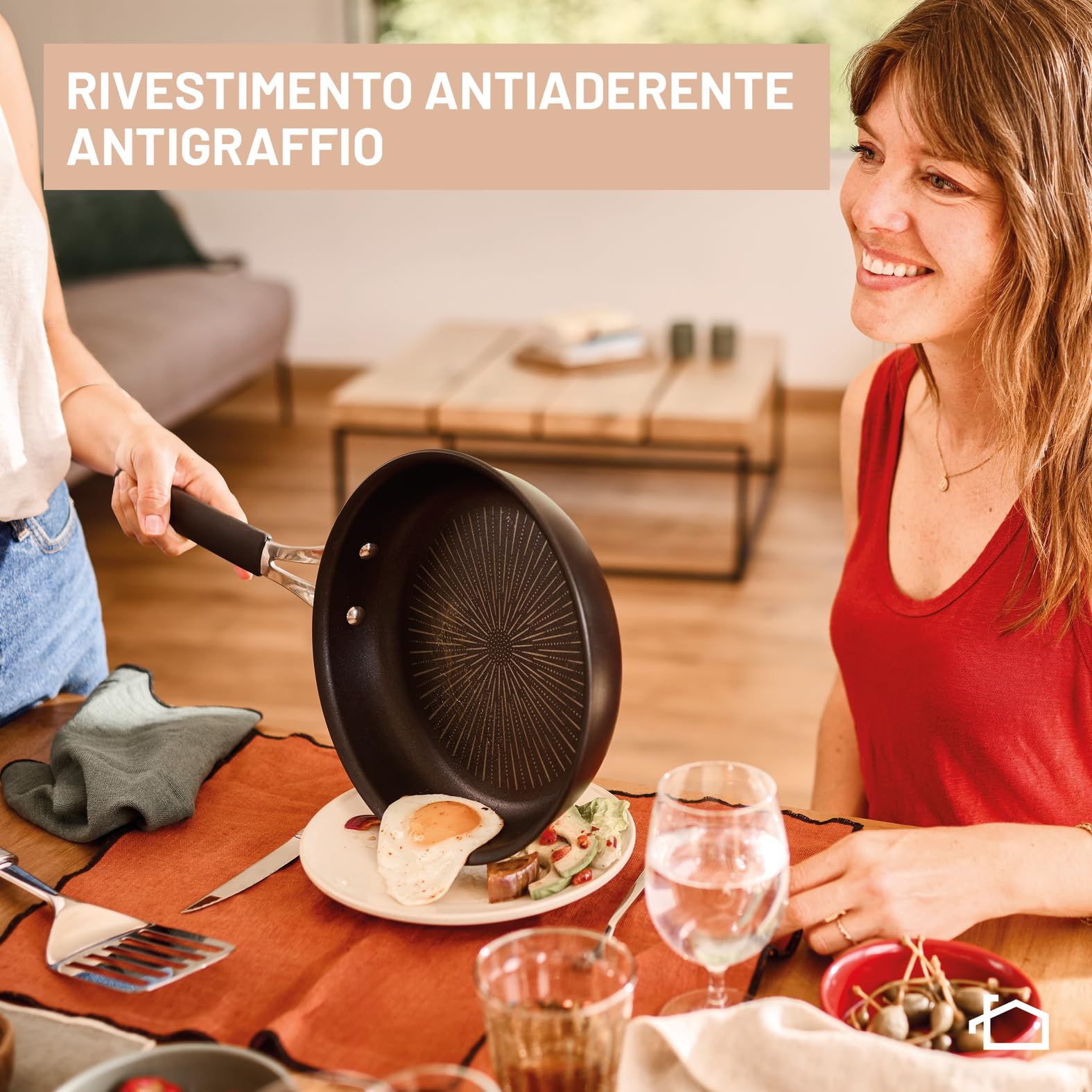 Lagostina Tempra, Wok 28 cm, Rivestimento Titanium Antiaderente Antigraffio e Fondo in Acciaio Inox Indeformabile, Manico Rivettato Acciaio e Silicone, per Tutte le Fonti di Calore Inclusa Induzione