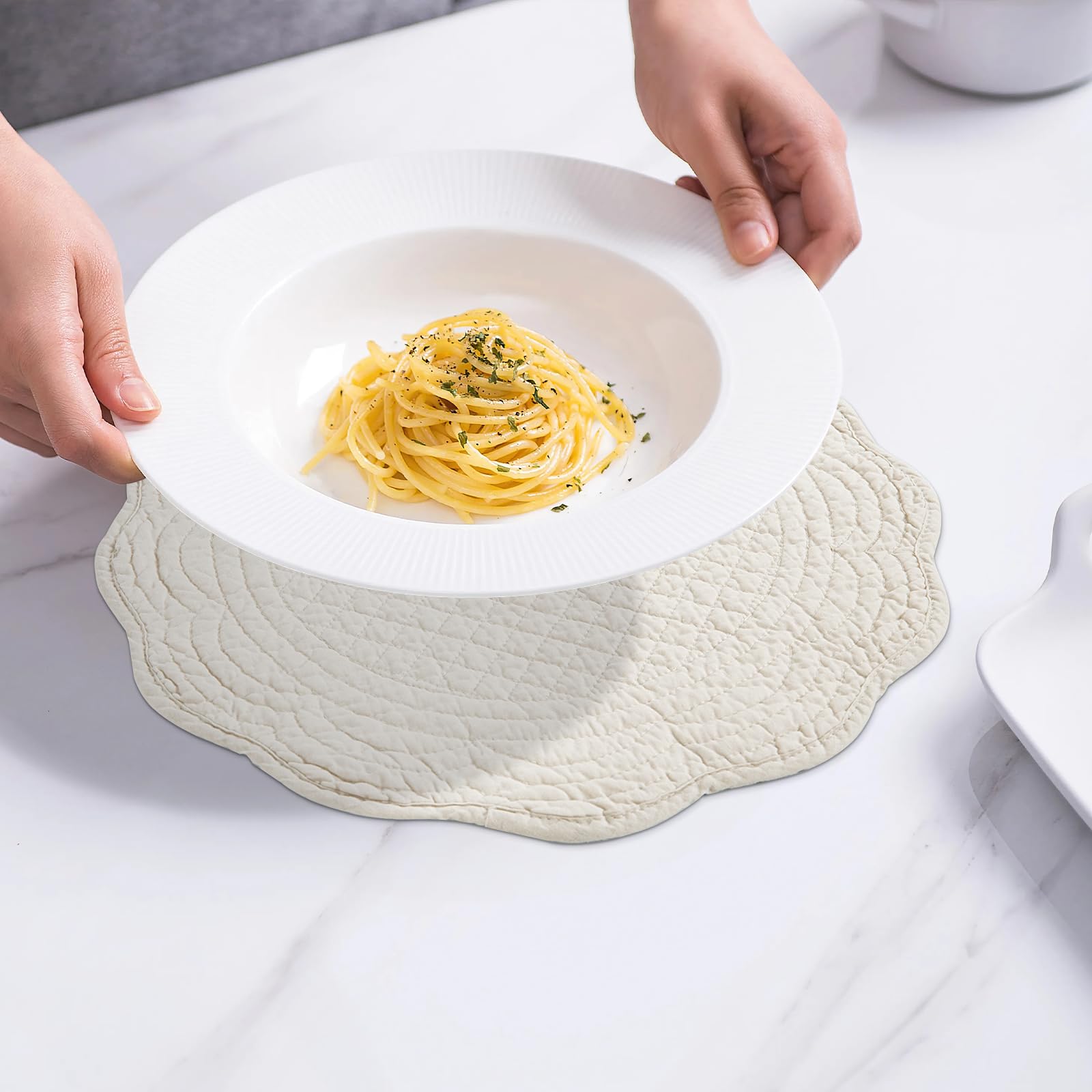MABOZOO Juego de 6 manteles individuales acolchados 100% algodón, manteles individuales lavables de tela redonda para cocina y mesa de comedor, manteles individuales reversibles de color lino