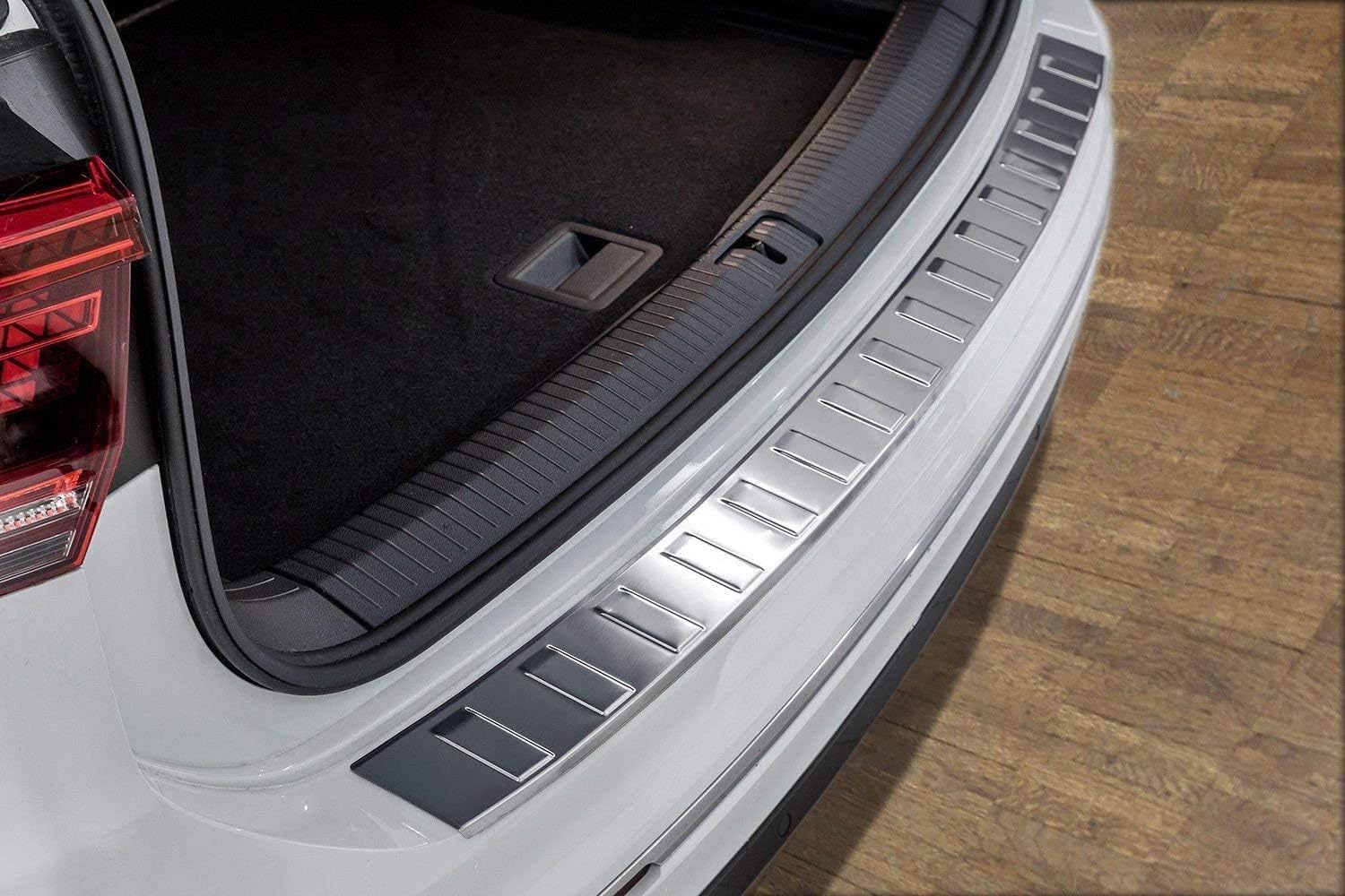 Chrome Bumper Protector To Fit Tiguan (2016+), Silver