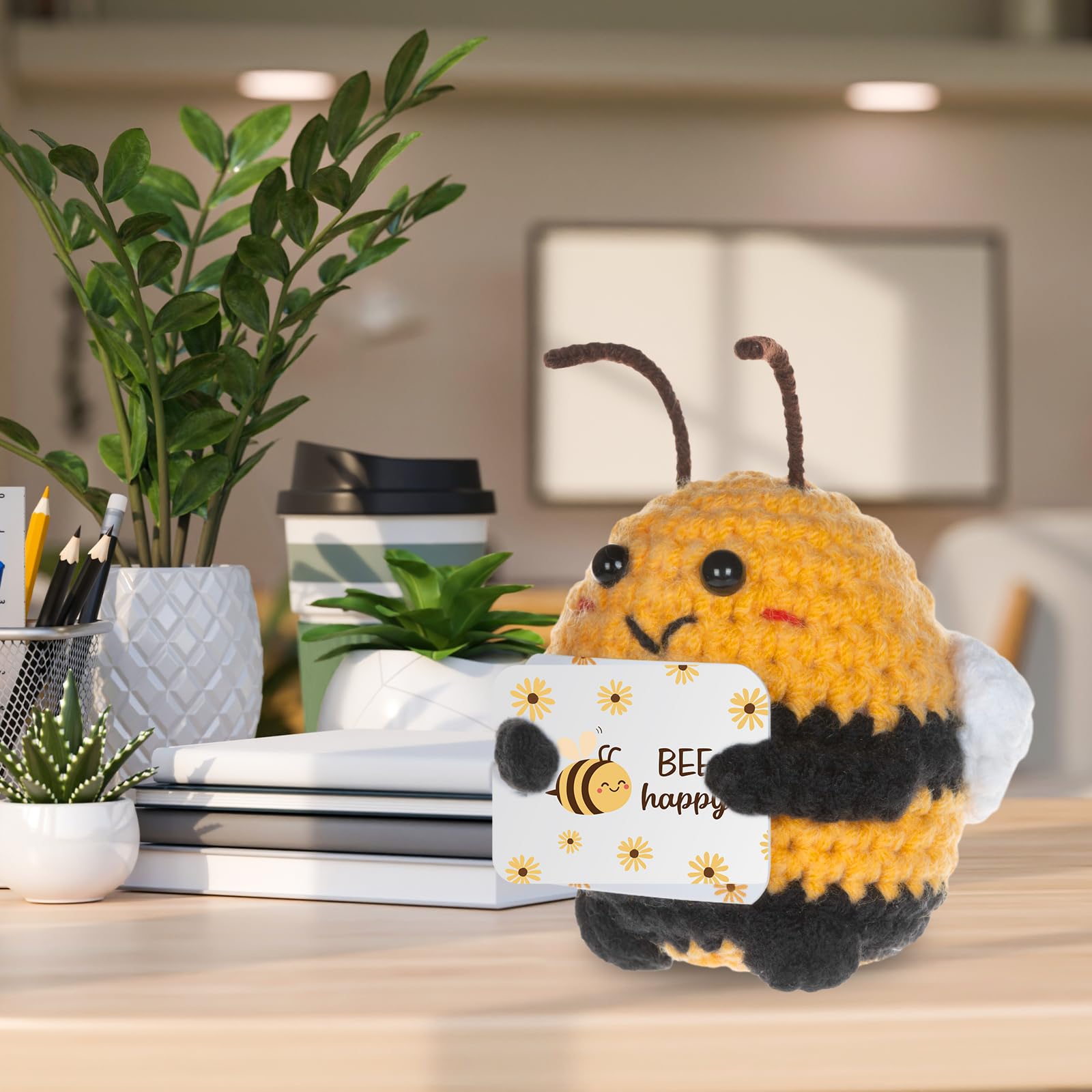 Atsmoce Poupée de pommes de terre positives, mini figurines en peluche amusante et positive, poupée créative en laine à tricoter, cadeau de convalescence, cadeau d'anniversaire