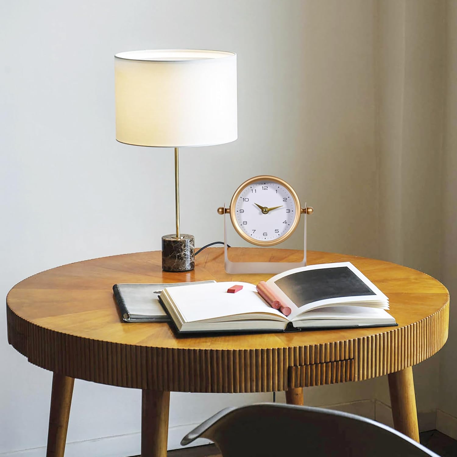 Vintage Mirror Table Clock on Stand, Decorative Desk and Small Clocks Shelf Clock Decorative Battery Operated Table Top Decor for Living Room，Silent Non-Ticking (Gold)