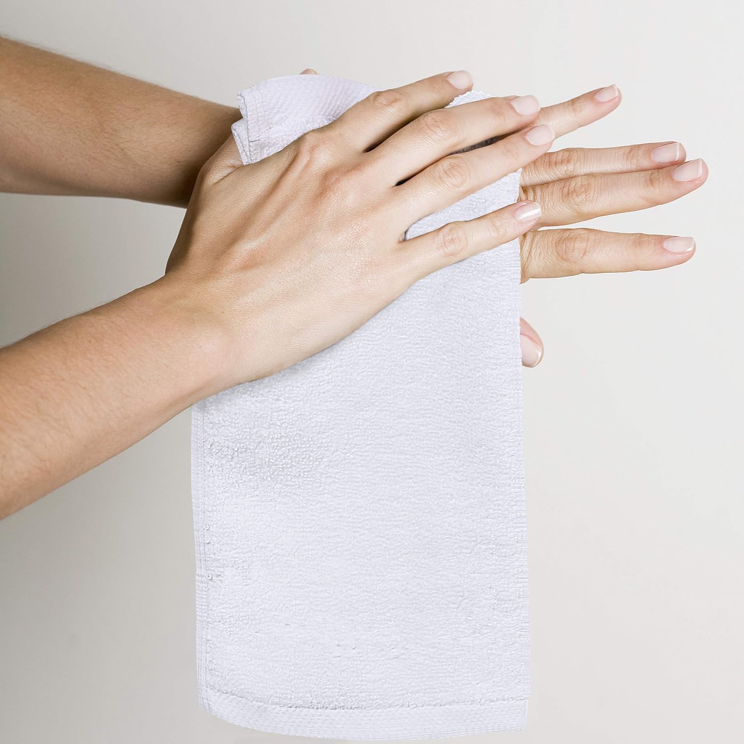Utopia Towels - Set di 24 Asciugamani - 100% Cotone Filato Ad Anelli, Asciugamano Di Flanella Di 30x30 cm, Altamente Assorbente e Morbido (Bianco)