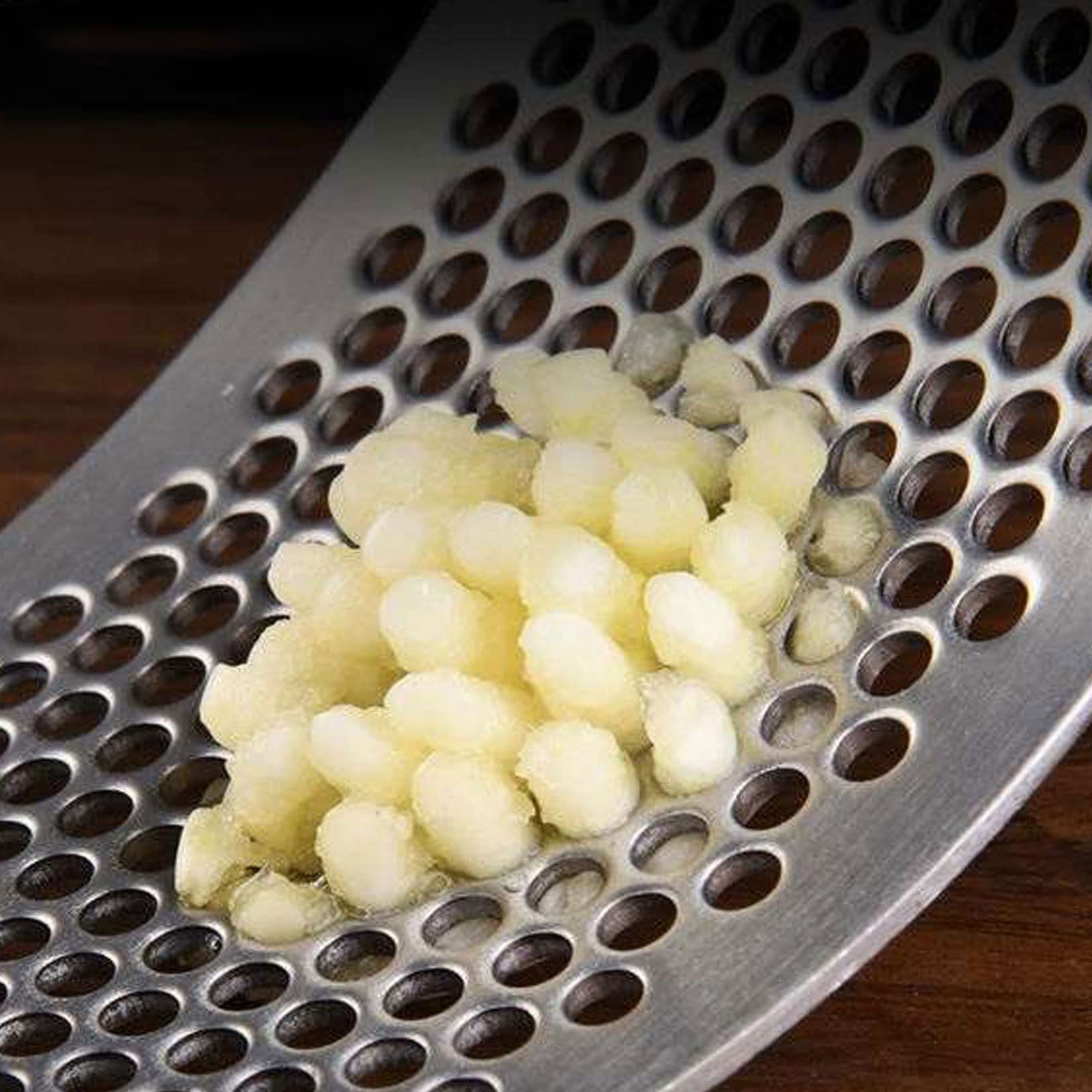 Rozdrabniacz do czosnku Wielofunkcyjna wyciskarka do czosnku i imbiru Ręczna krajalnica do mielenia Stal nierdzewna Kuchenna kruszarka do toczenia 1 szt. Narzędzie do warzyw (żółty)