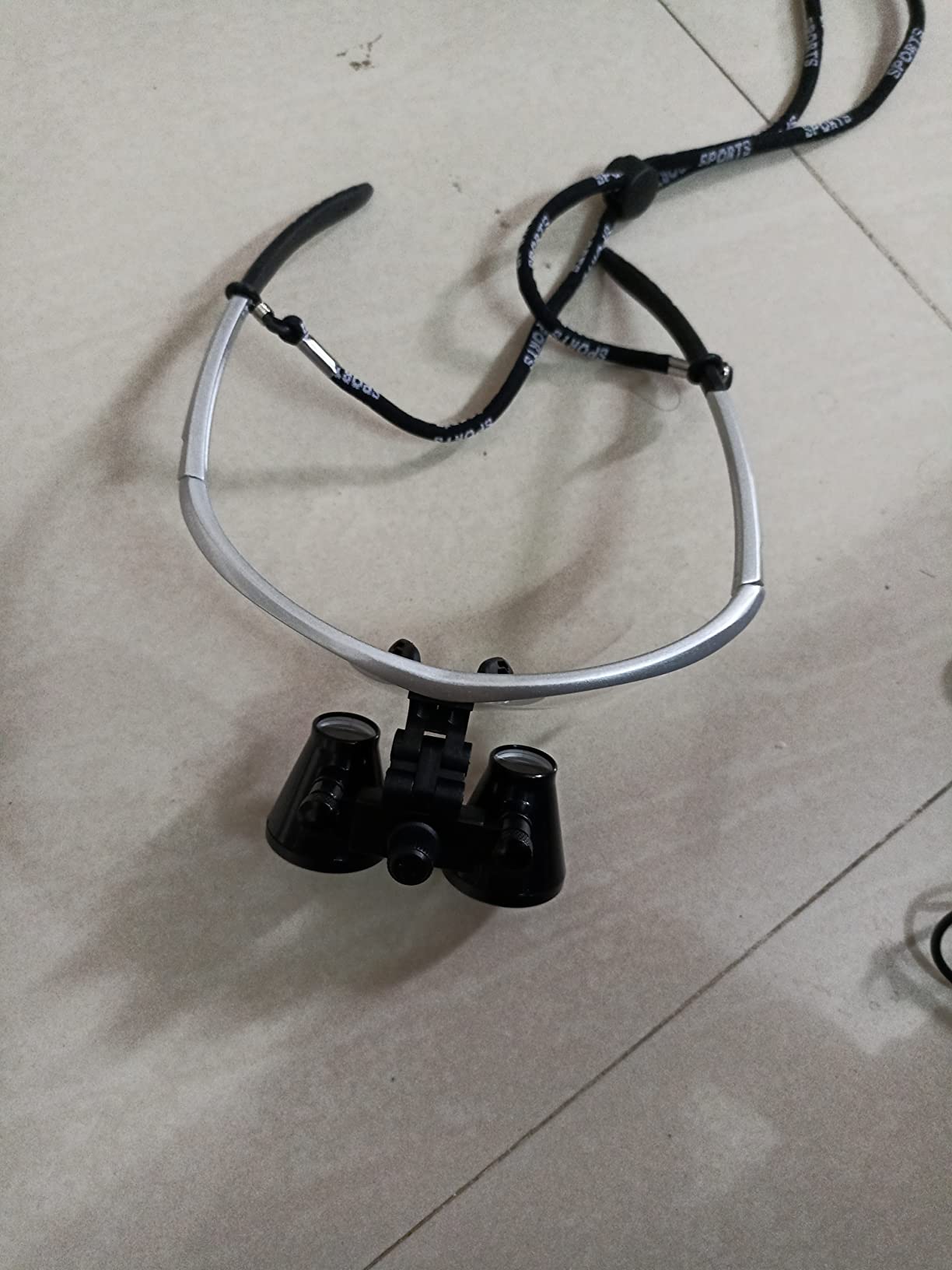 Endoking Dental Loupes with Plastic Frame LED Headlight Free (2.5X