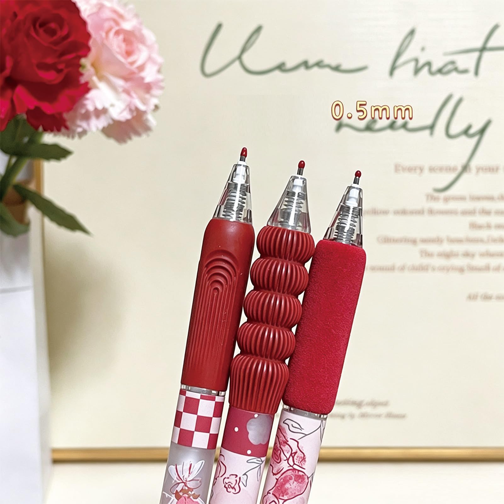 MOZXIRZ 5 penne a inchiostro gel retrattili, graziose penne estetiche a forma di fiore, 0,5 mm, penne a inchiostro nero, penne per scrittura per donne e ragazze, penne per ufficio e scuola (rosso)