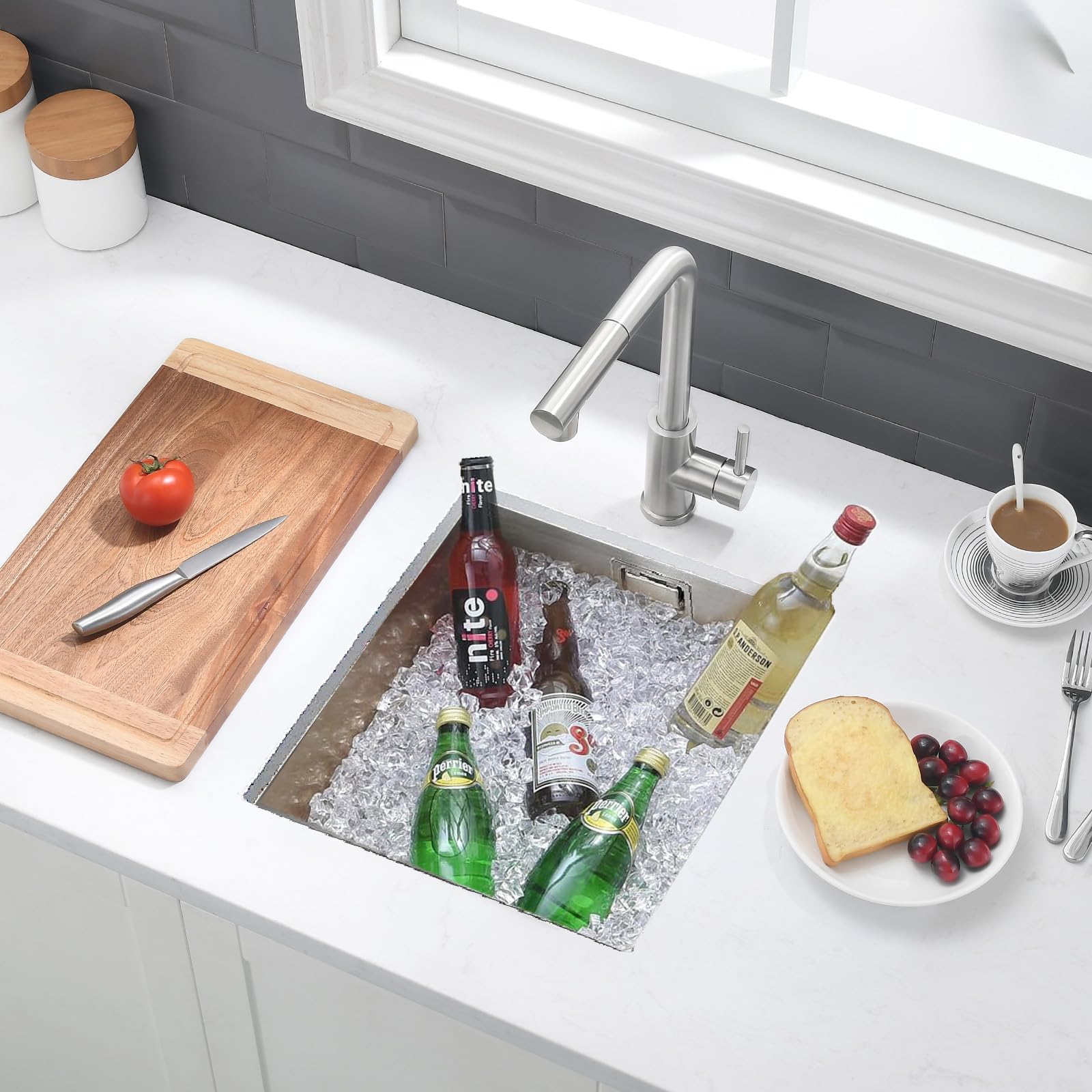 Fregadero de Barra Acero Inoxidable, Bajo Encimera Bokaiya de 35 x 45 cm, Pequeño Fregadero de Barra Húmeda, Minilavabo de Cocina para Exteriores, para RV, con Rebosadero, Rejilla Enrollable y Sifón