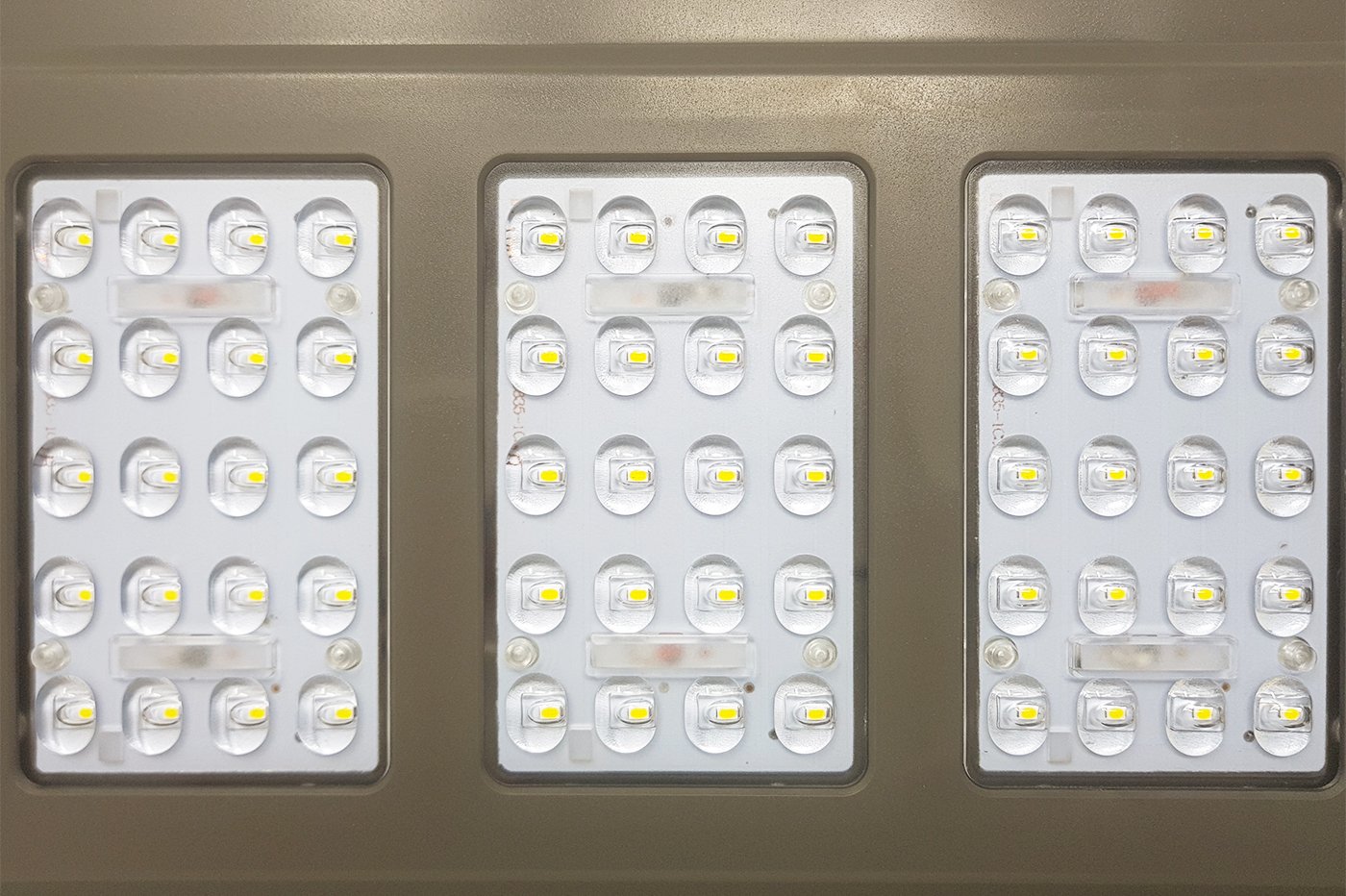 TEMPO DI SALDI LED-Scheinwerfer, 60 W, Schwarz