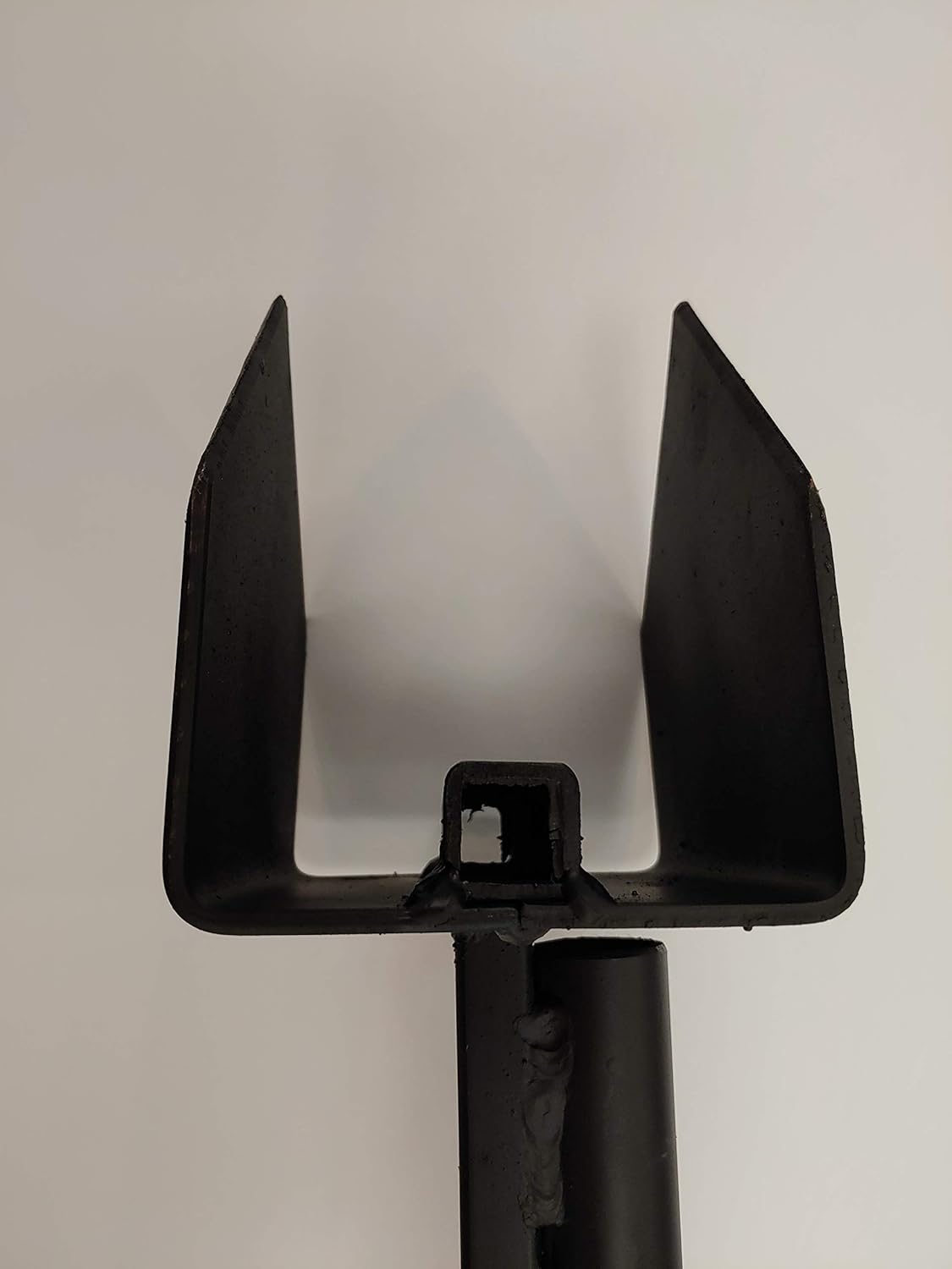 Nash Choker Loop Mole Trap Spade