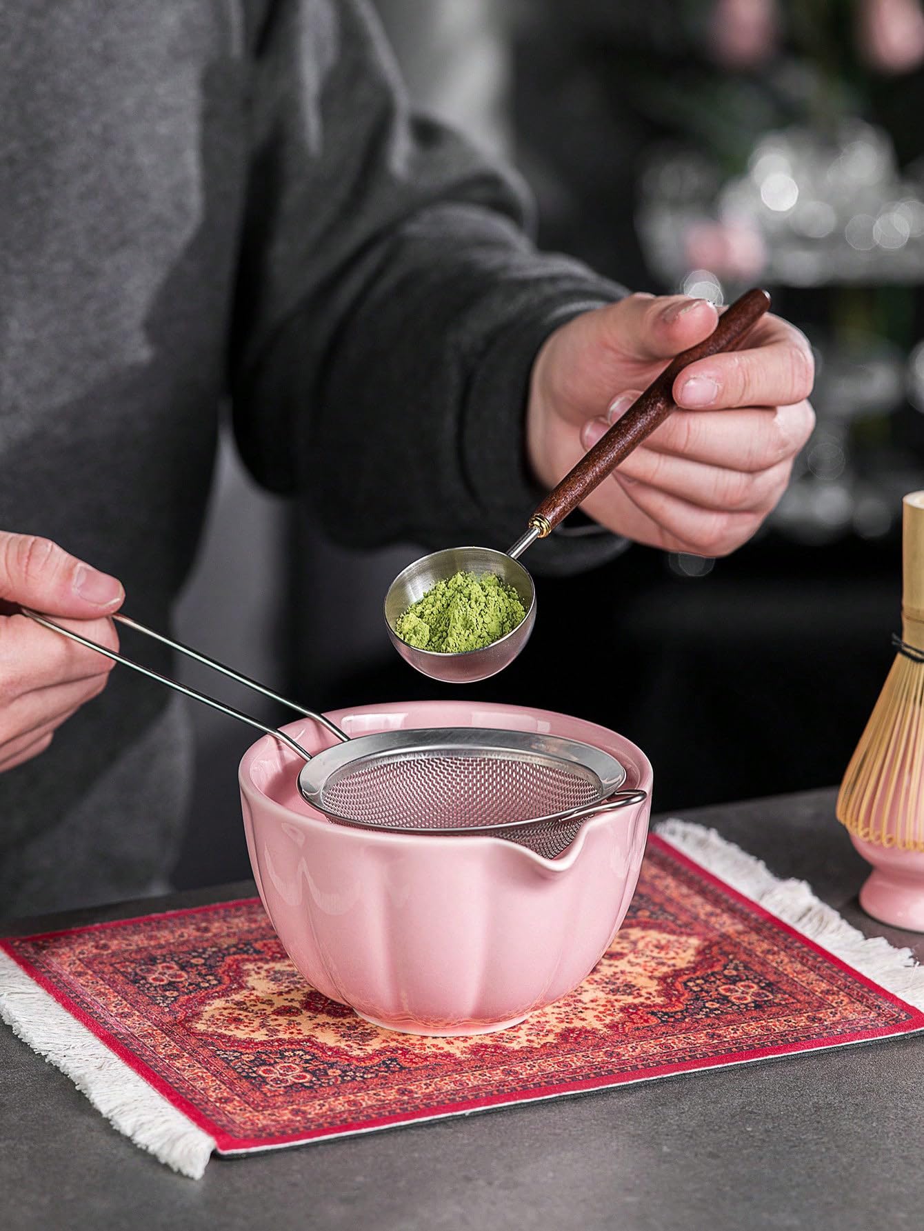 Matcha Schneebesen Set - Premium 7-teiliges traditionelles Matcha-Set mit Bambus-Schneebesen, Matcha-Tasse, Sieb & P-Lederetui - Komplettes Teezubehör & Geschenkset